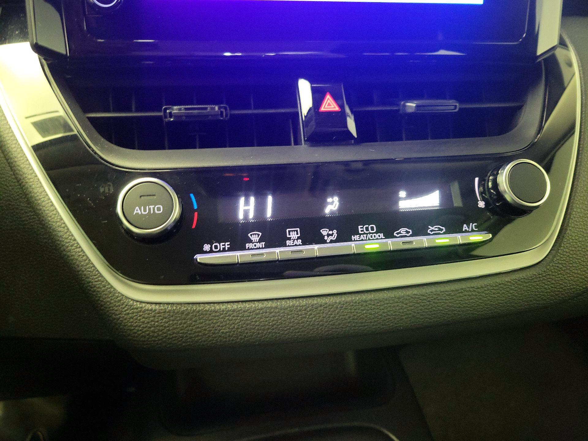 Thumbnail: 2024 Toyota Corolla - 16