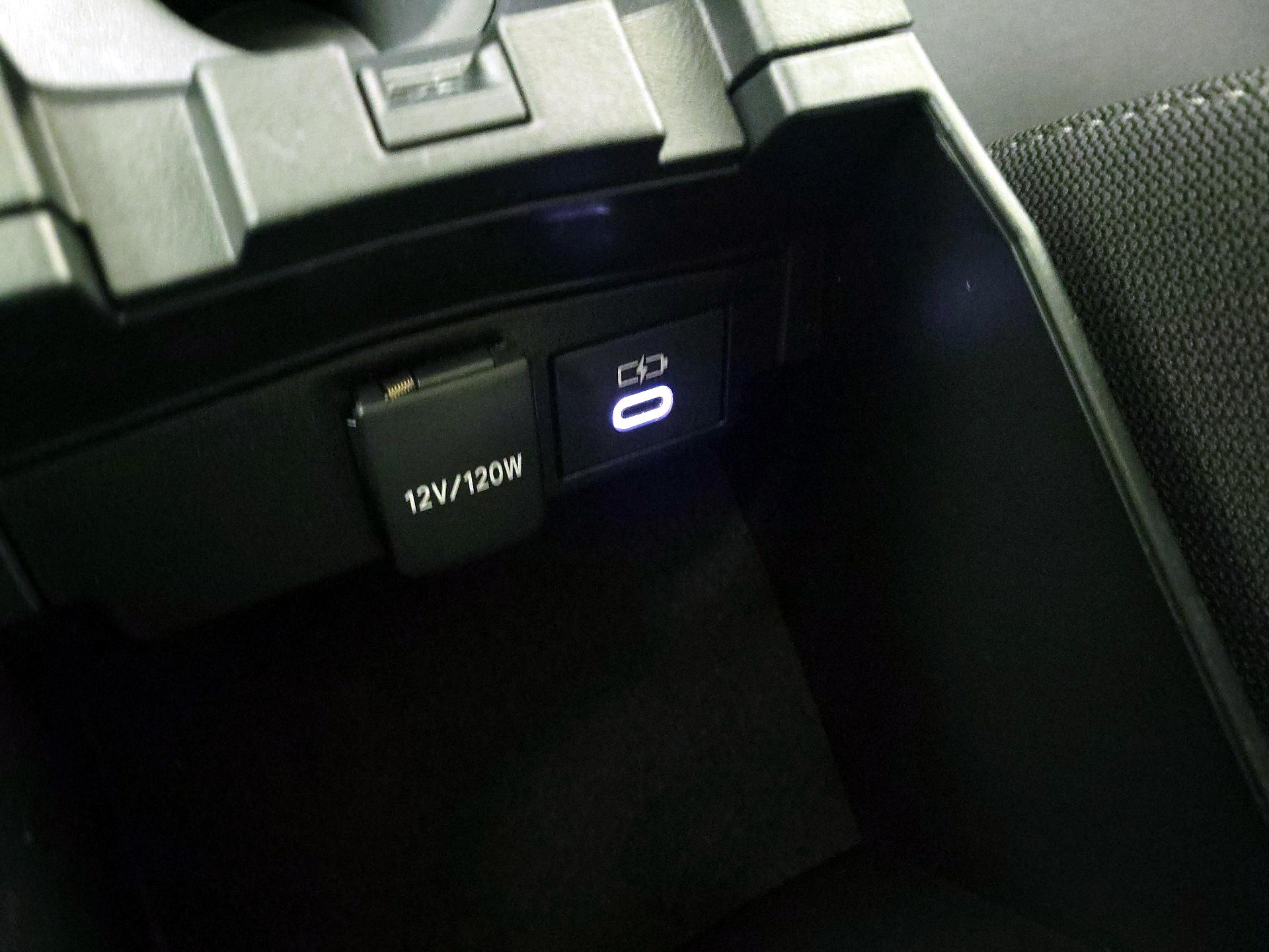 Thumbnail: 2024 Toyota Corolla - 18