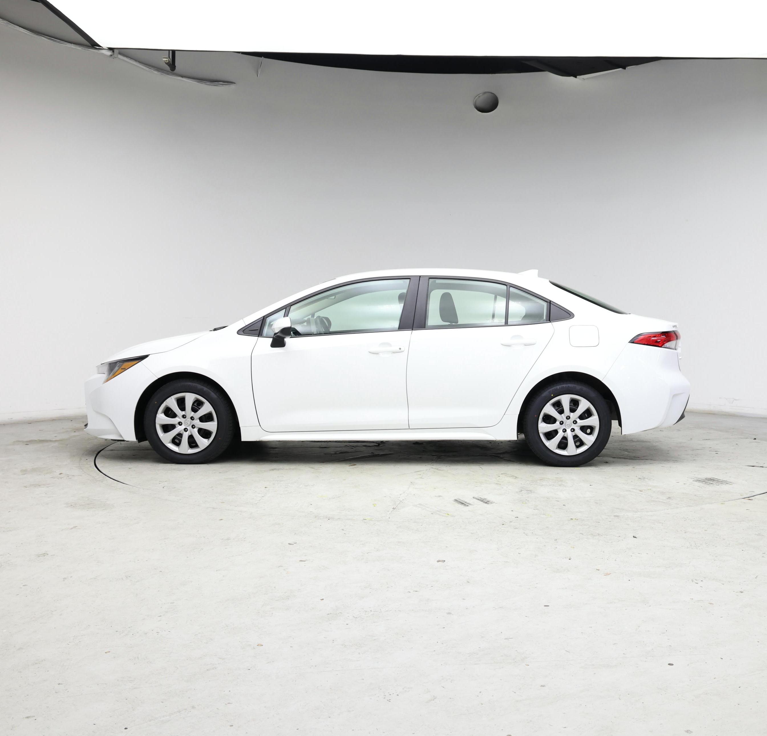 Thumbnail: 2024 Toyota Corolla - 3