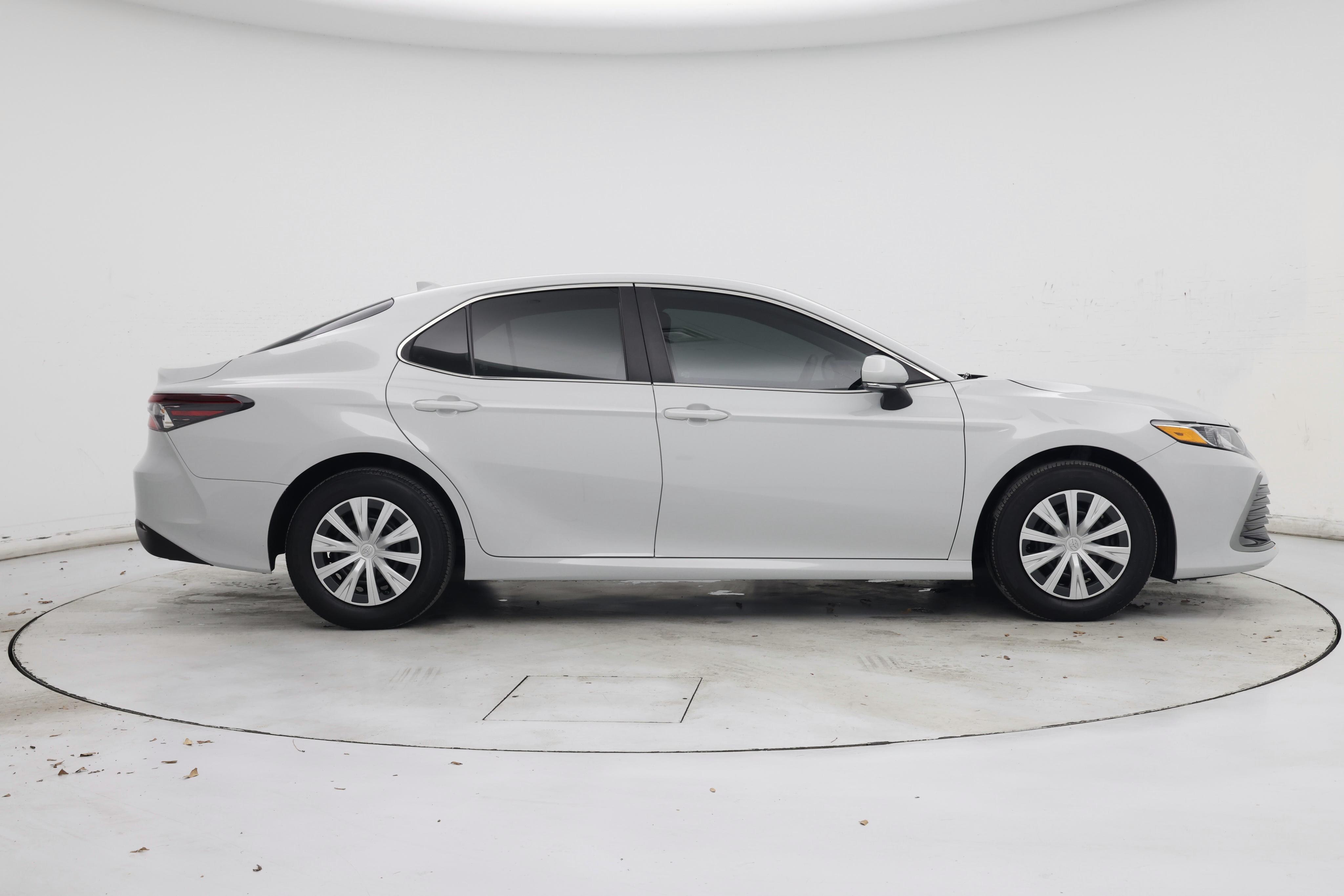 Thumbnail: 2023 Toyota Camry - 7