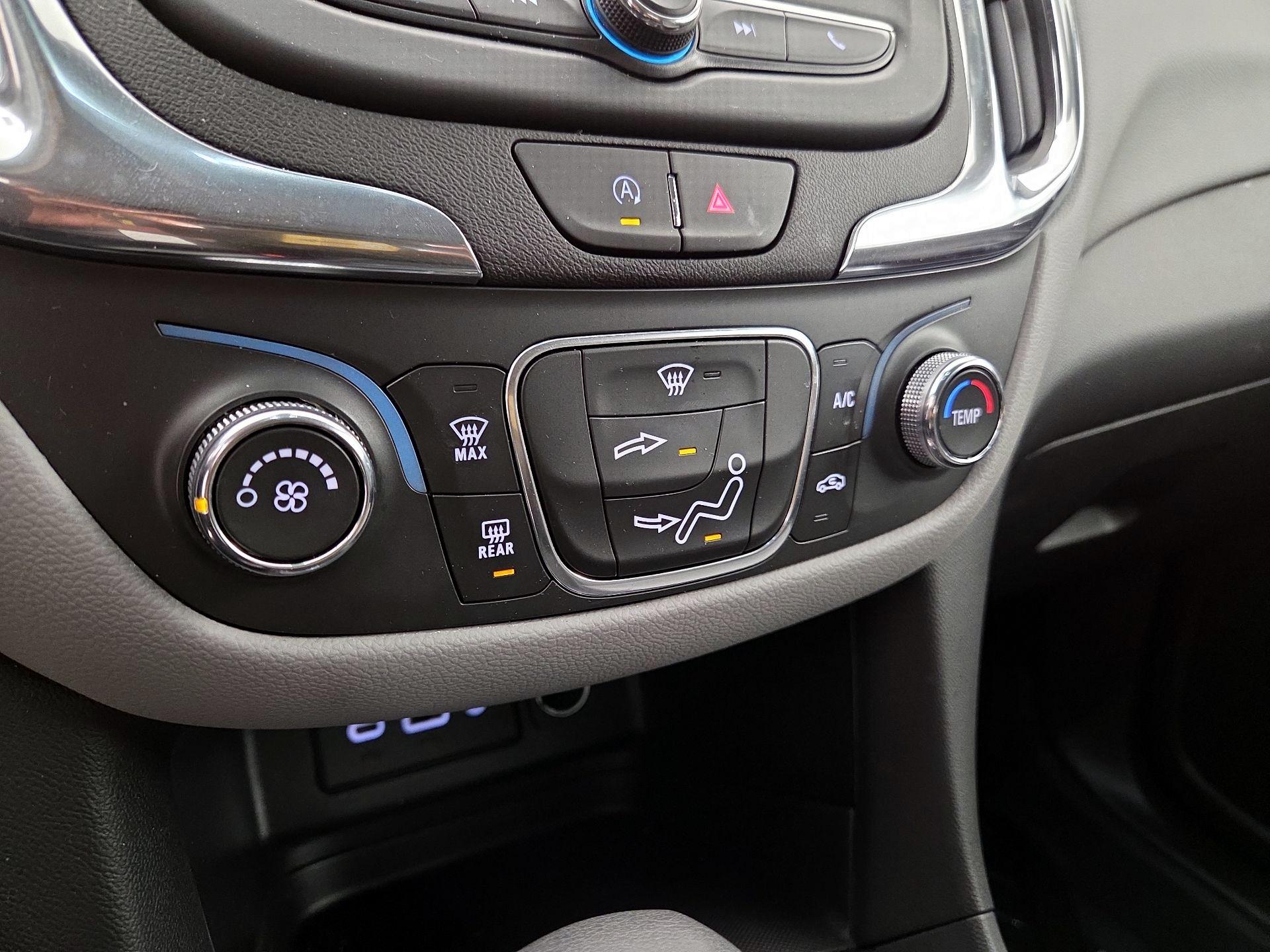 Thumbnail: 2024 Chevrolet Equinox - 16