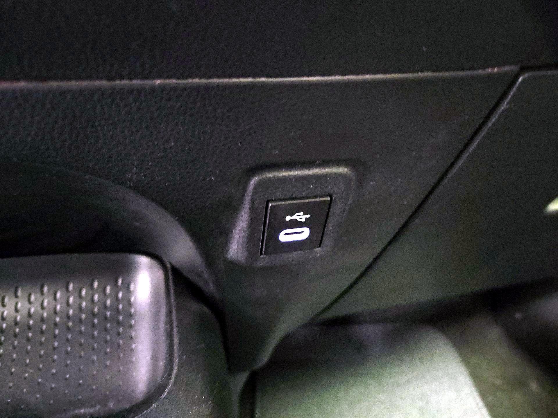 Thumbnail: 2023 Toyota Corolla - 17