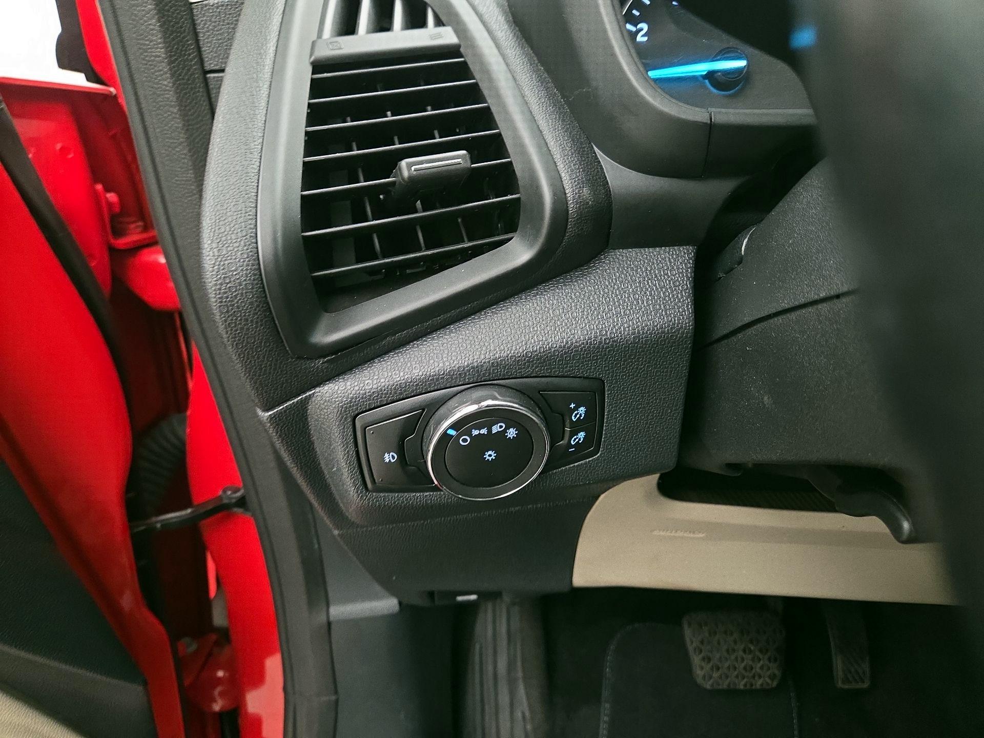 Thumbnail: 2020 Ford EcoSport - 13