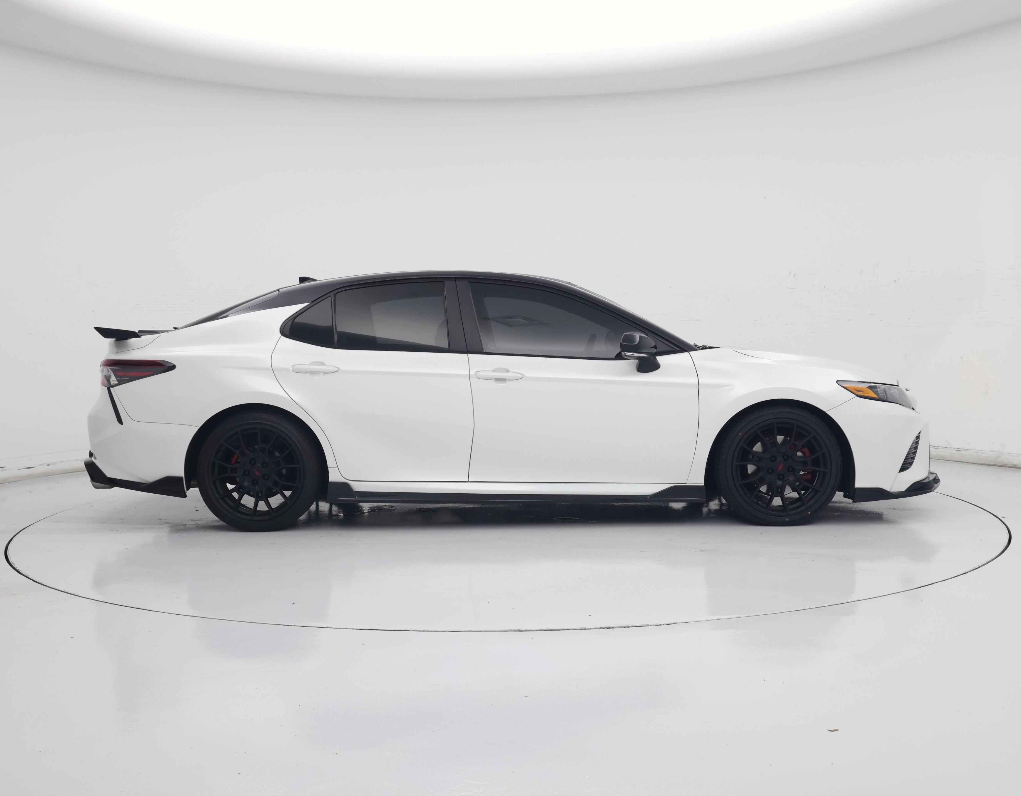 Thumbnail: 2022 Toyota Camry - 7