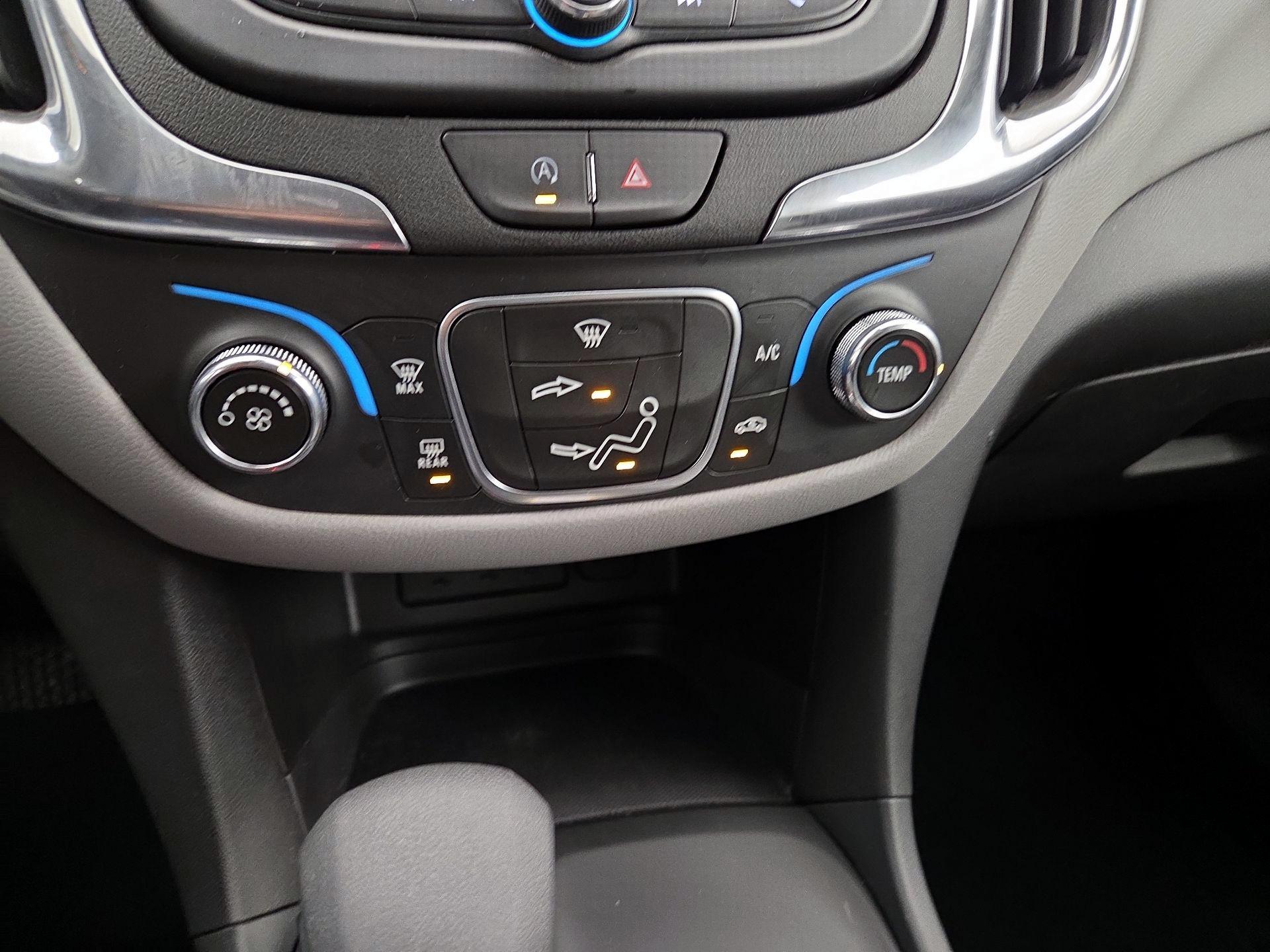 Thumbnail: 2024 Chevrolet Equinox - 16