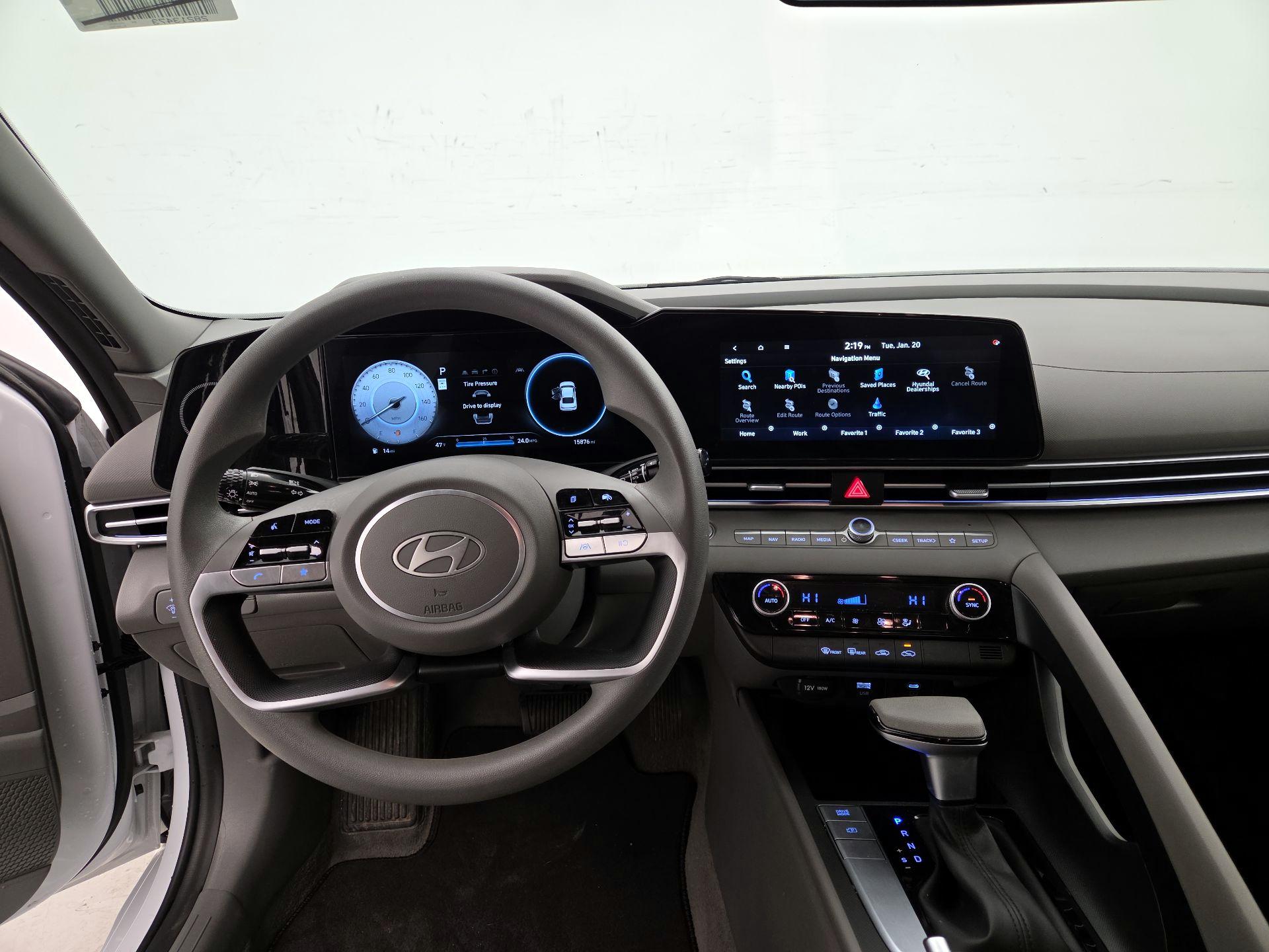 Thumbnail: 2024 Hyundai Elantra - 9