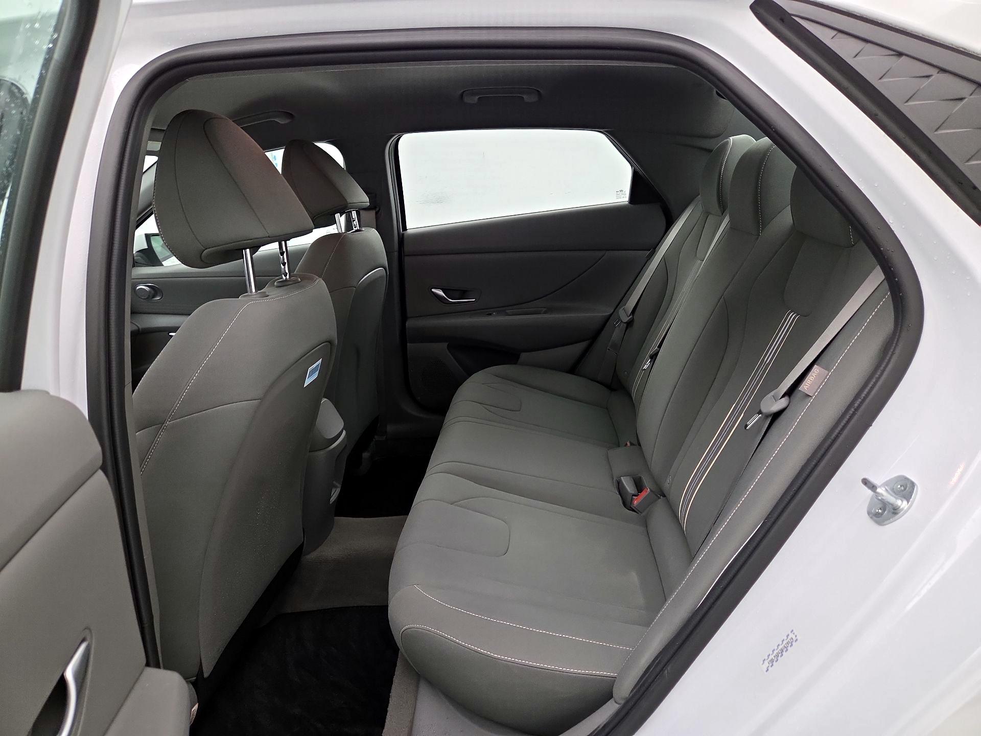 Thumbnail: 2024 Hyundai Elantra - 20