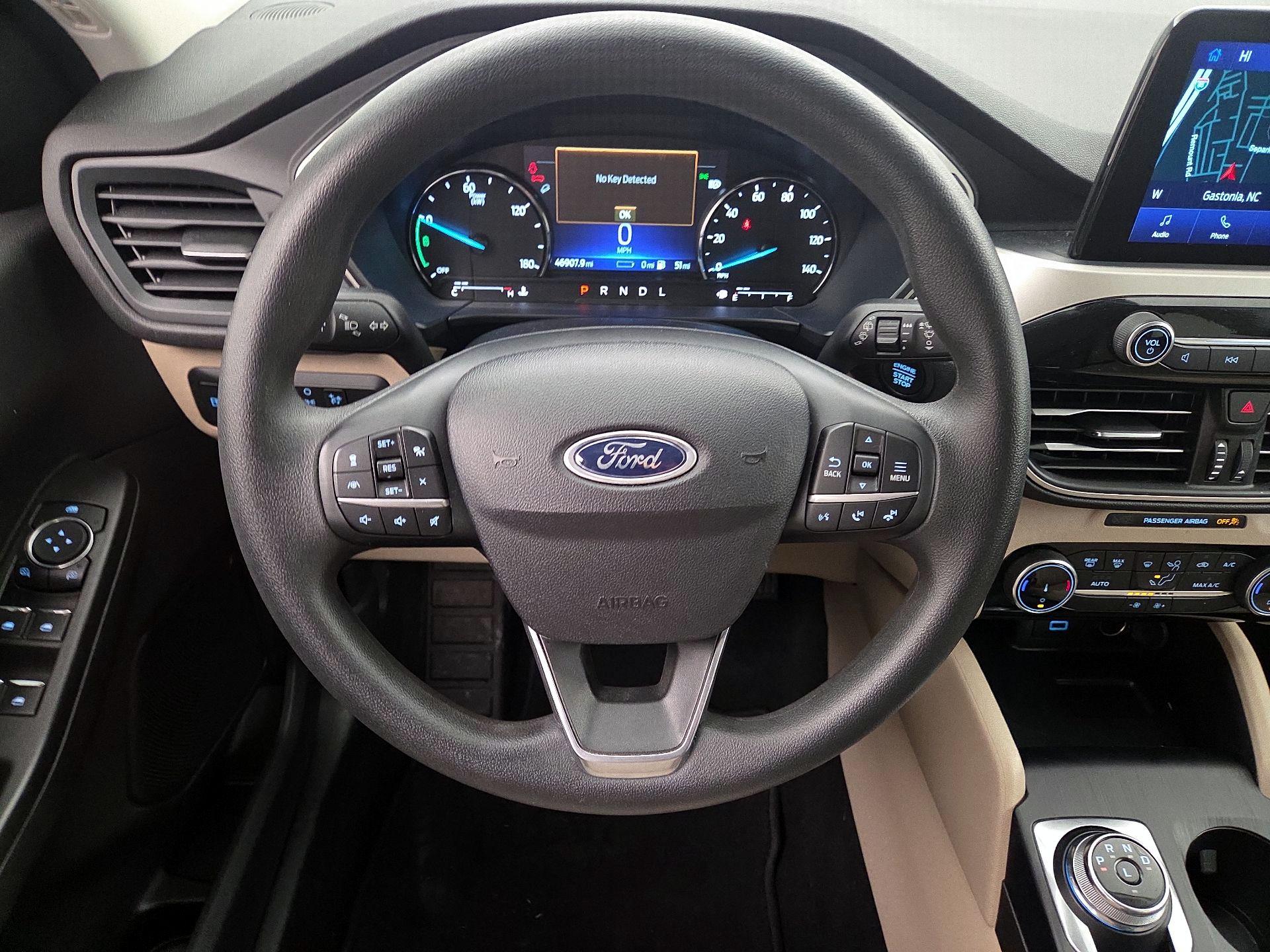 Thumbnail: 2022 Ford Escape - 10