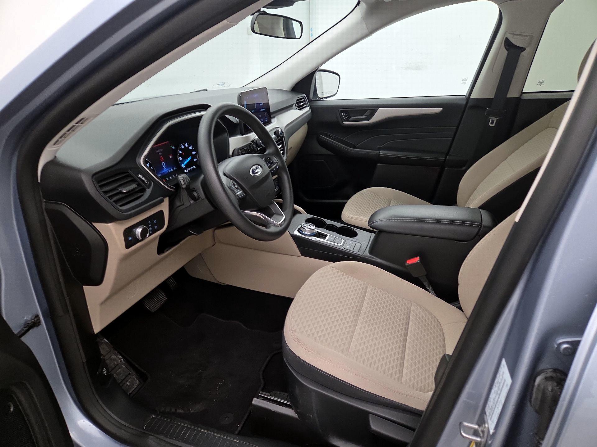 Thumbnail: 2022 Ford Escape - 11