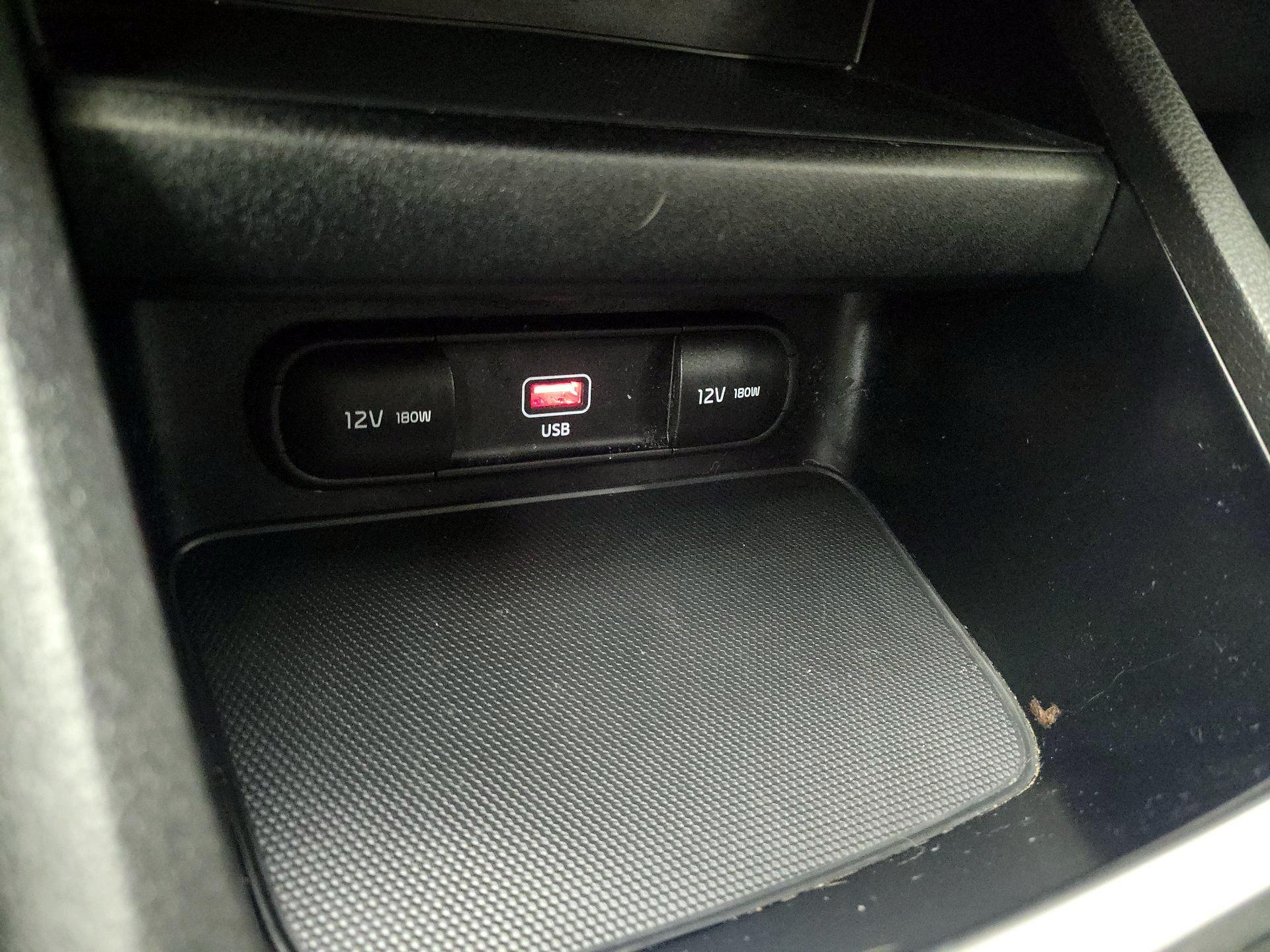 Thumbnail: 2023 Kia Forte - 18