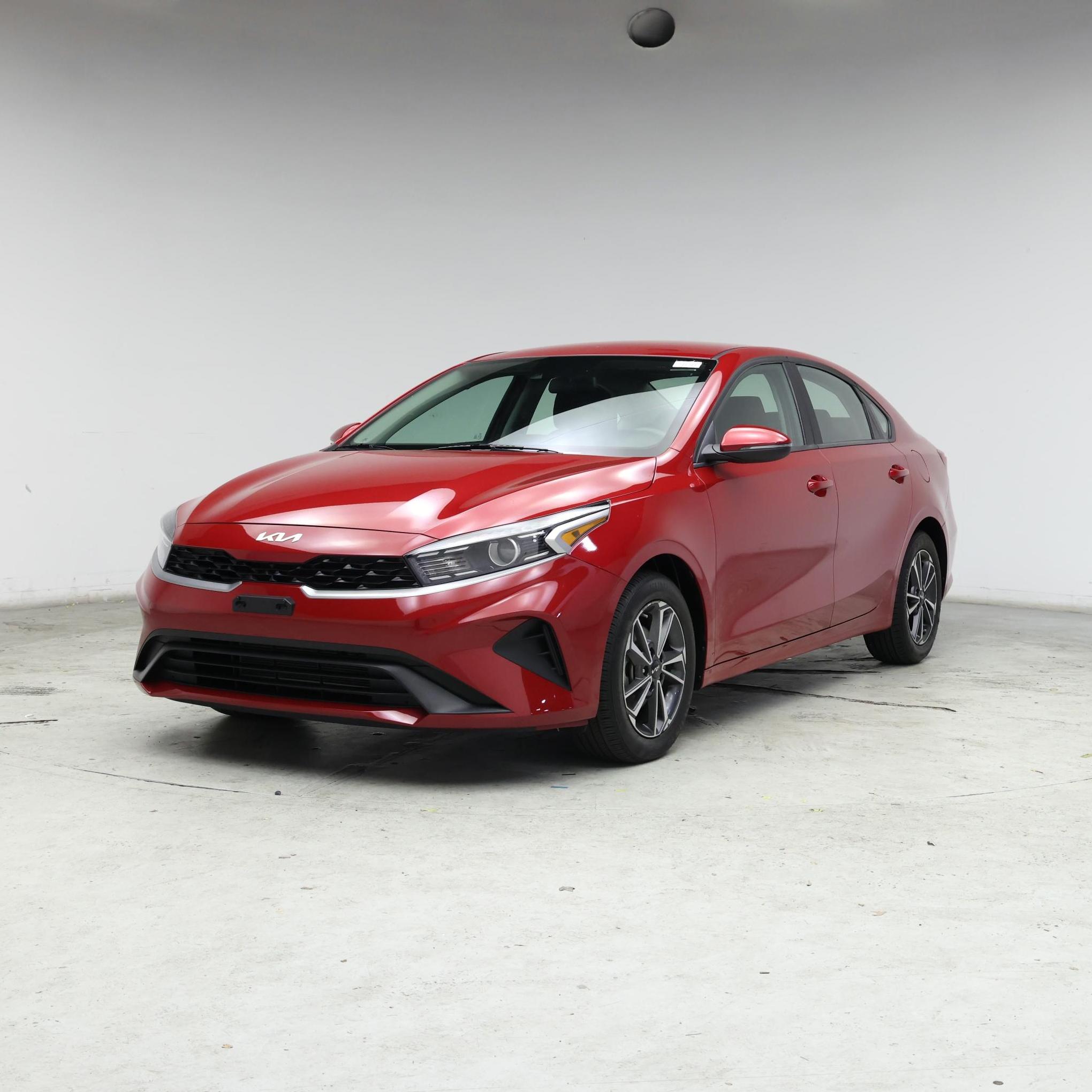 Thumbnail: 2023 Kia Forte - 4