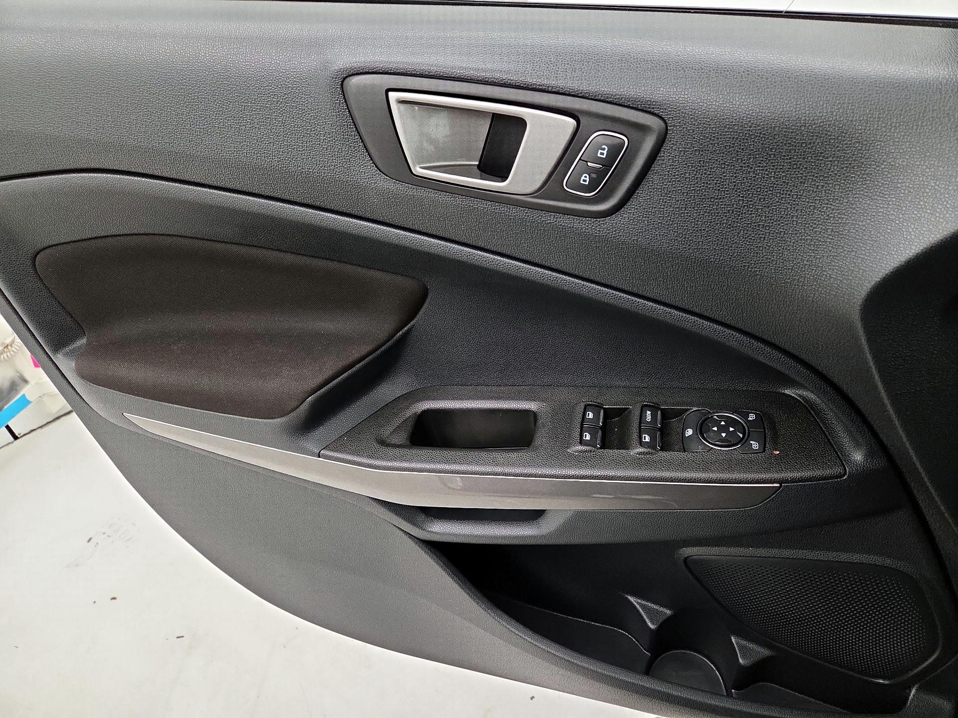 Thumbnail: 2022 Ford EcoSport - 12