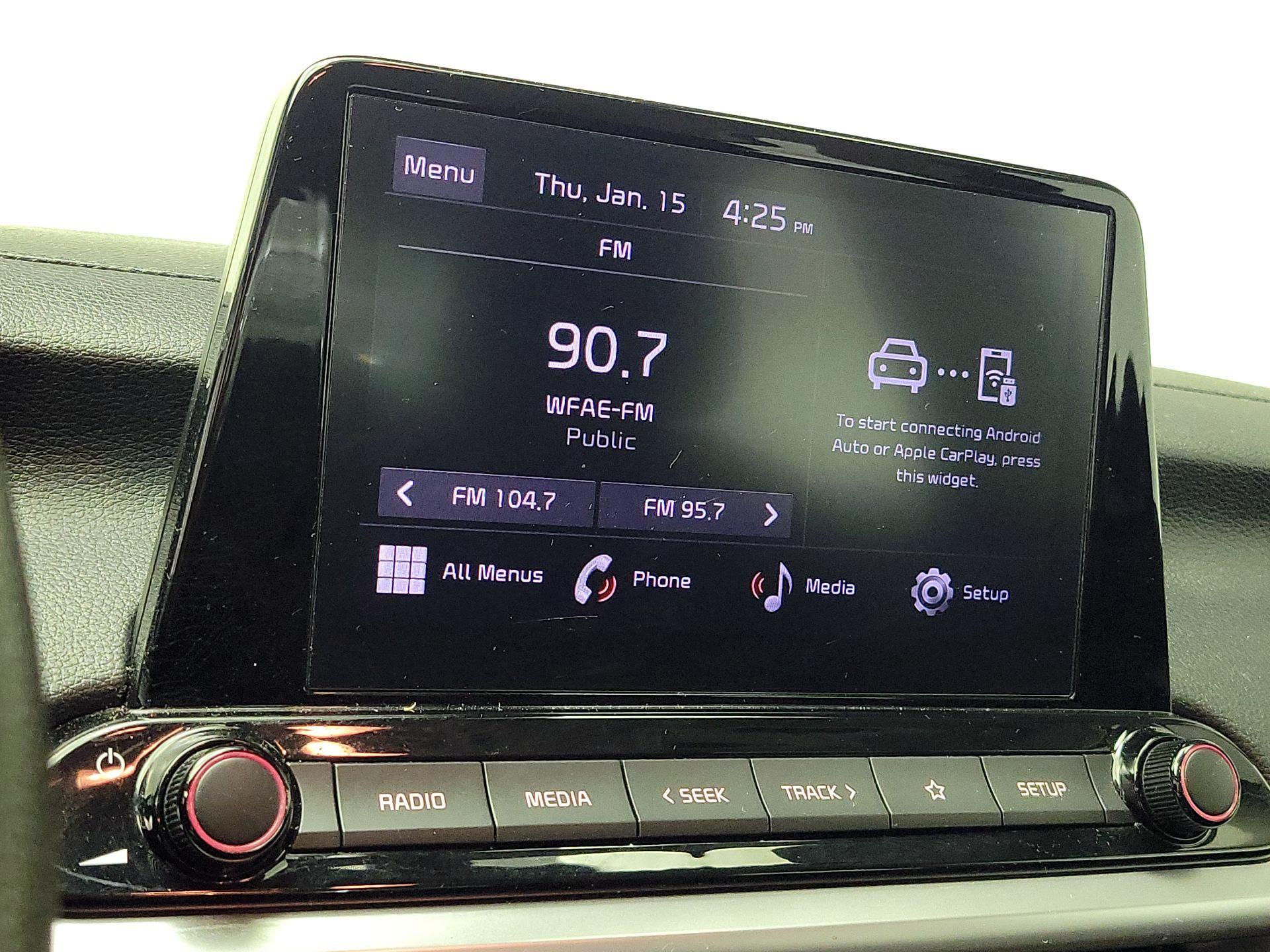 Thumbnail: 2023 Kia Forte - 15