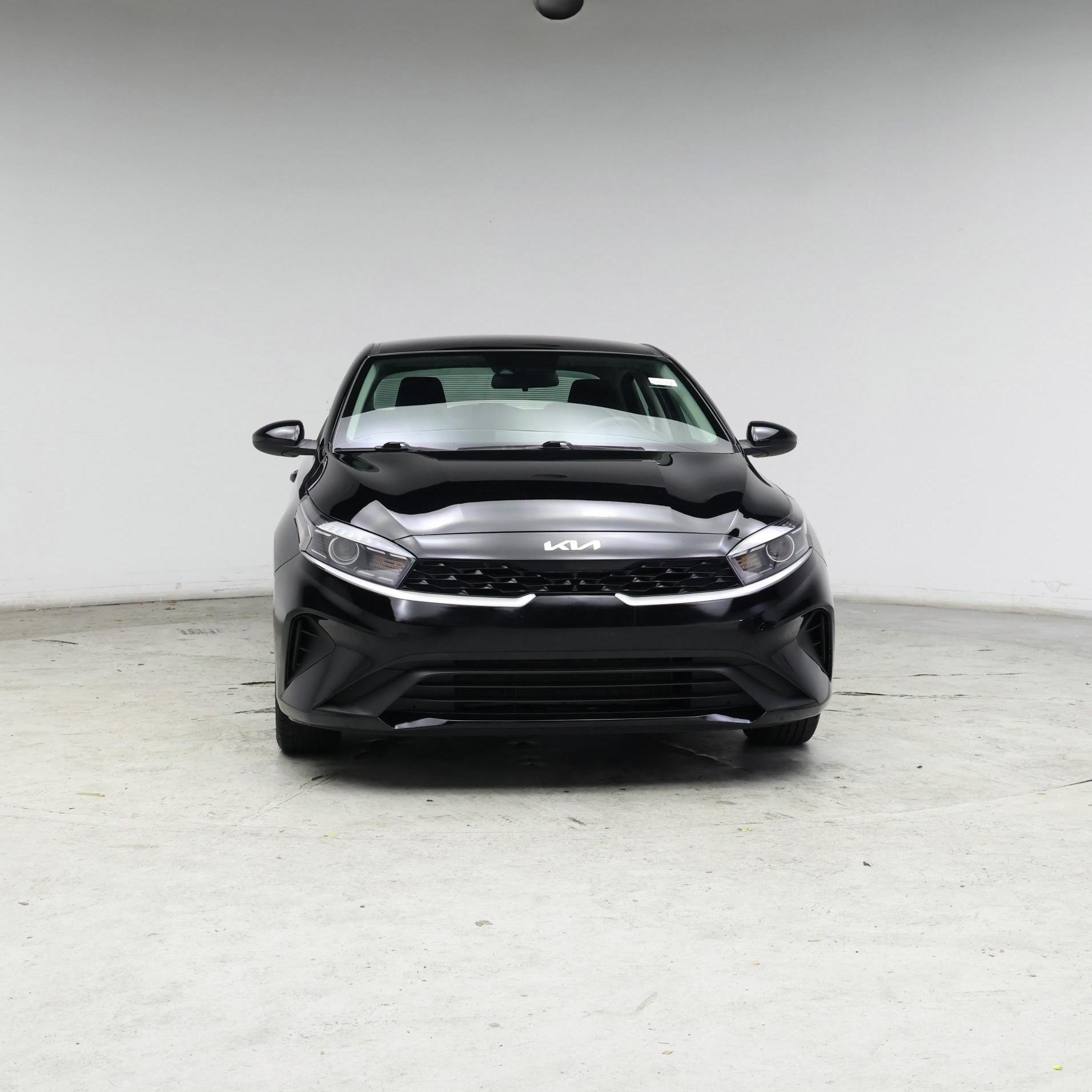 Thumbnail: 2023 Kia Forte - 5