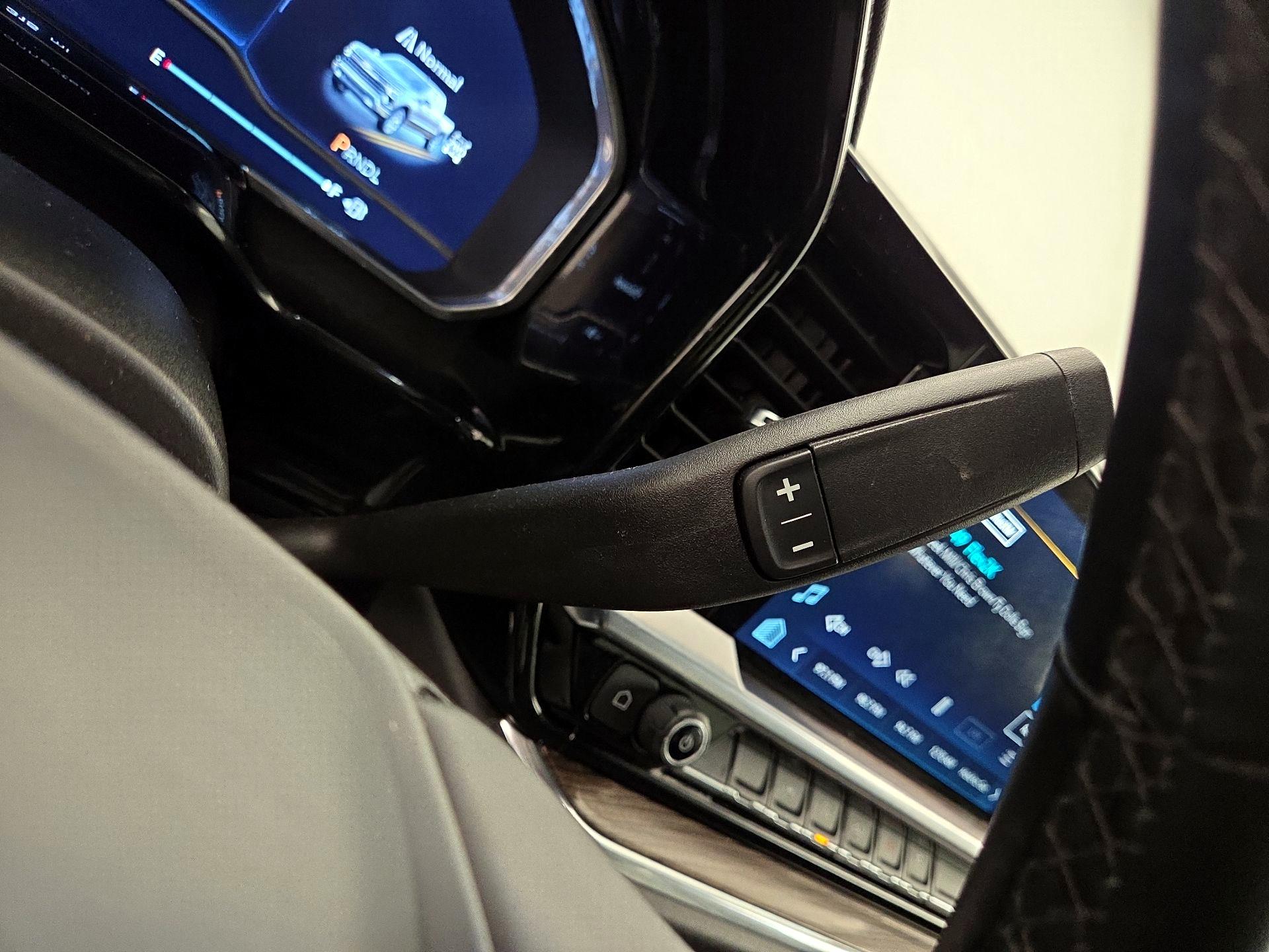 Thumbnail: 2023 Chevrolet Silverado 1500 - 17