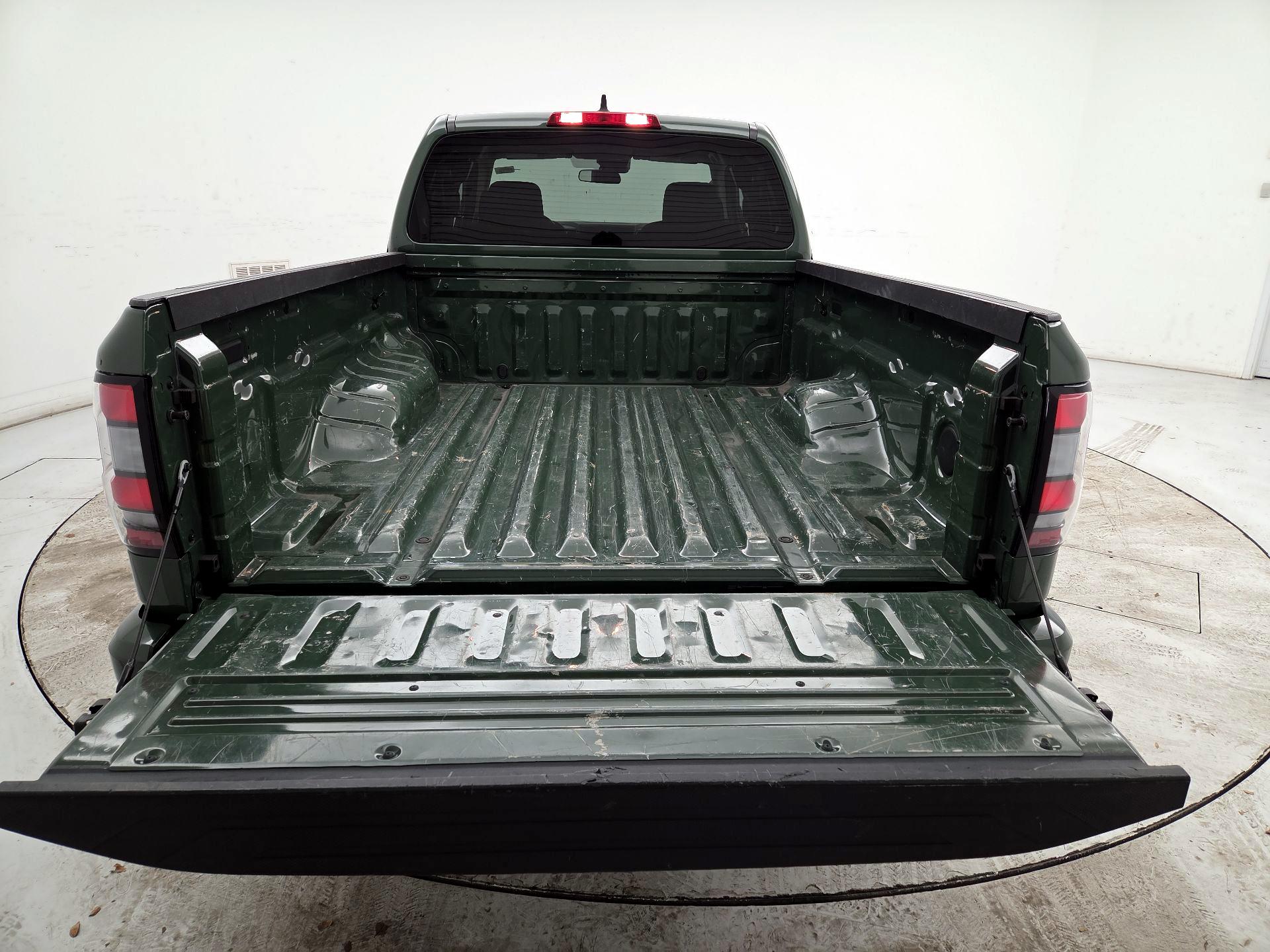 Thumbnail: 2022 Nissan Frontier - 20