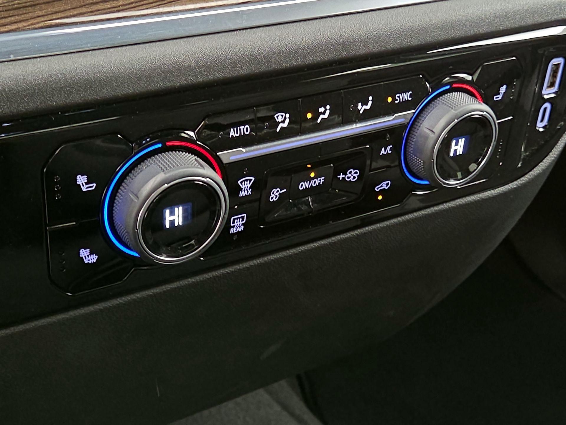 Thumbnail: 2024 Chevrolet Silverado 1500 - 16