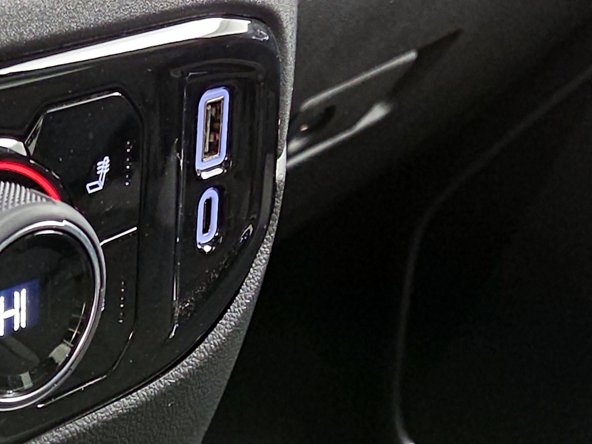 Thumbnail: 2024 Chevrolet Silverado 1500 - 18