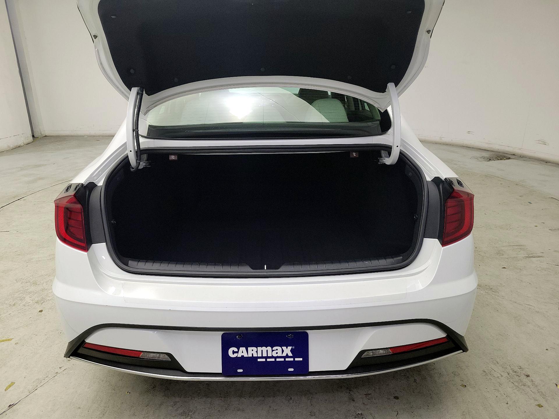 Thumbnail: 2021 Hyundai Sonata - 20