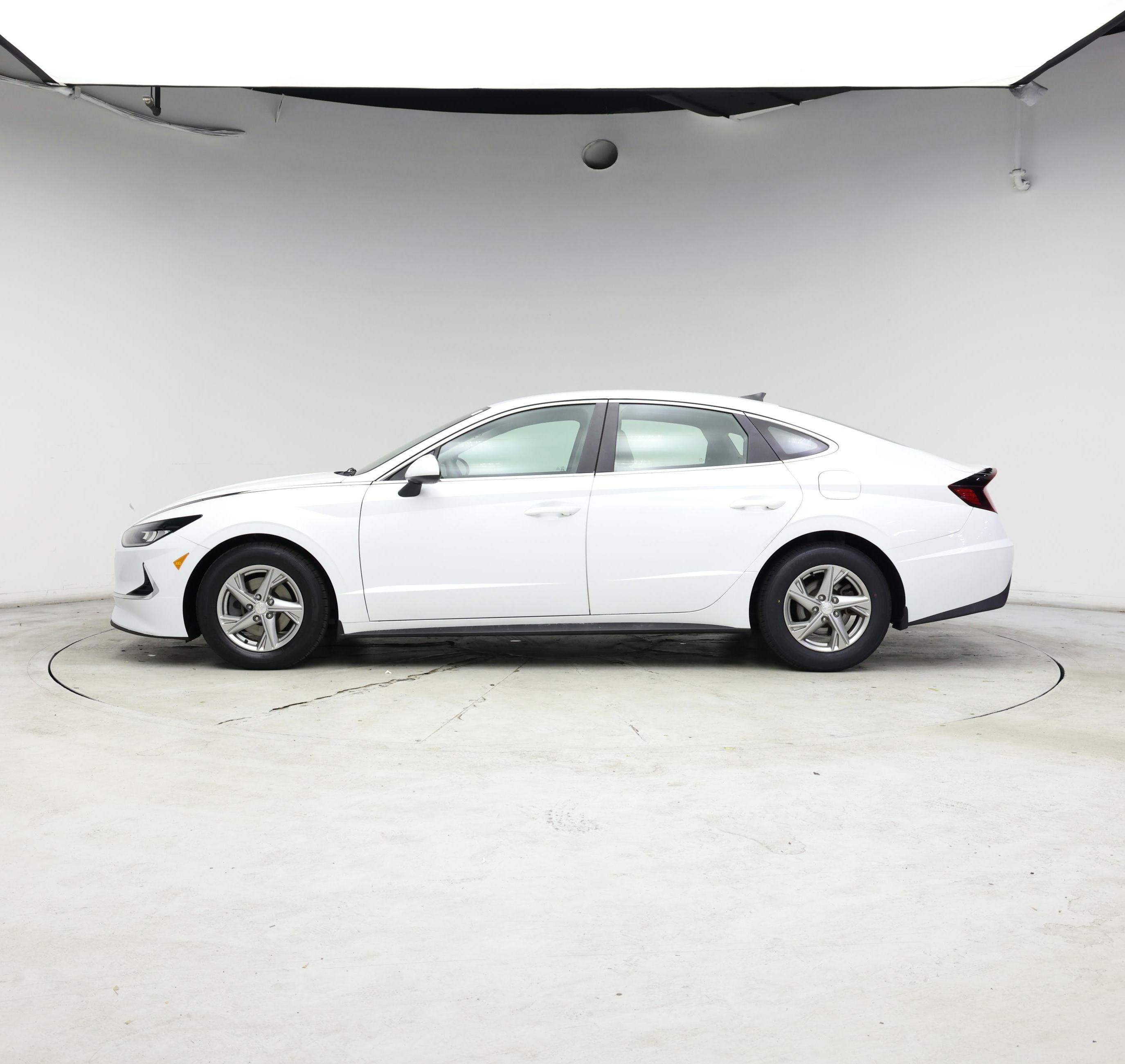 Thumbnail: 2021 Hyundai Sonata - 3