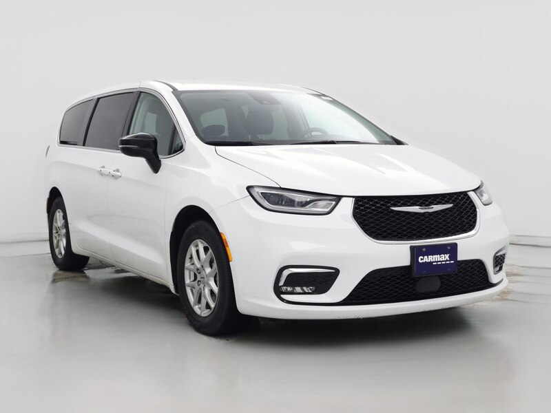 2024 Chrysler Pacifica Touring L -
                  Asheville, NC