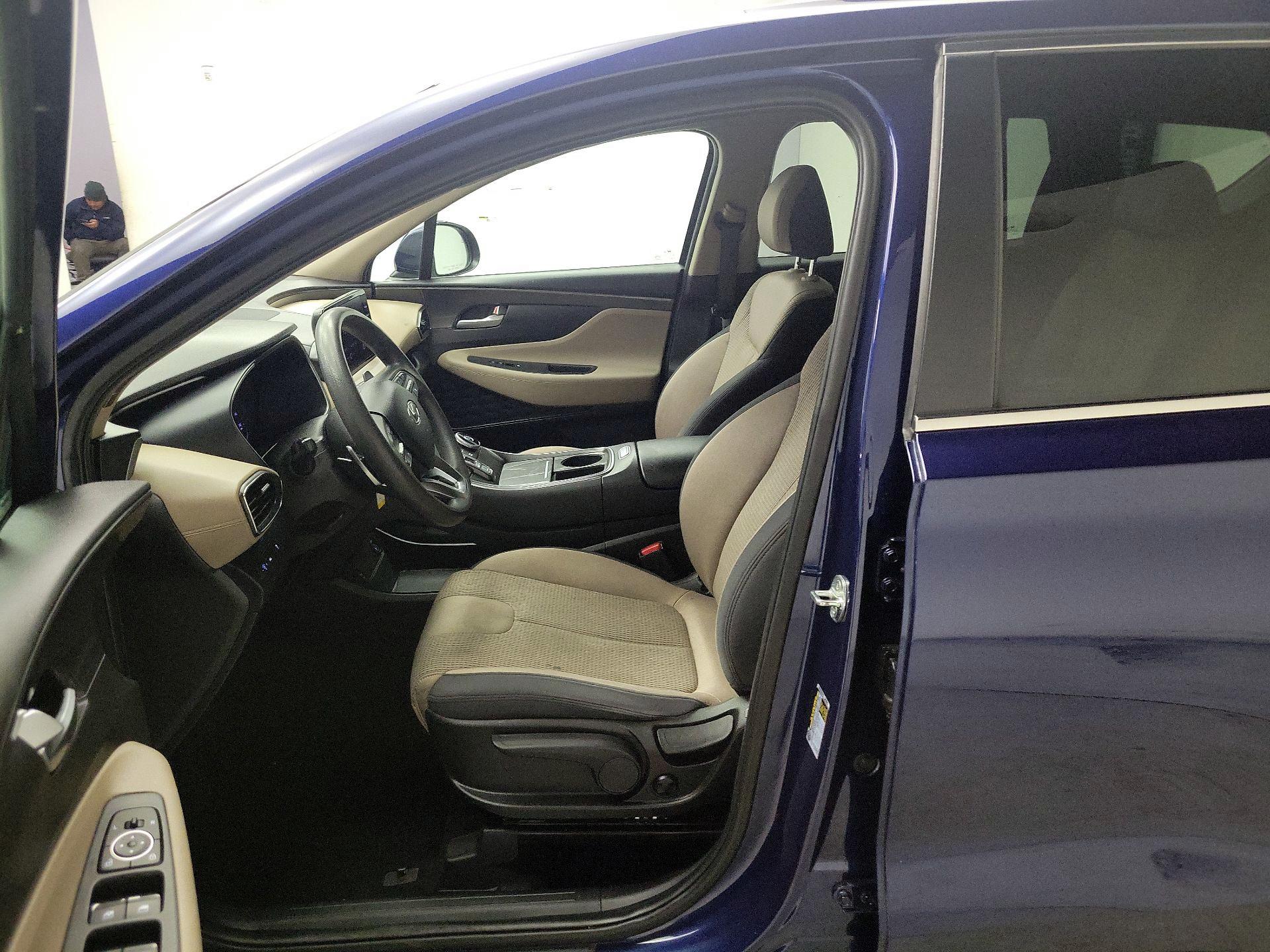 Thumbnail: 2023 Hyundai Santa Fe - 11