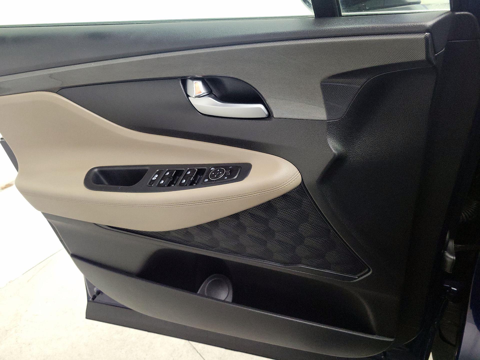 Thumbnail: 2023 Hyundai Santa Fe - 12