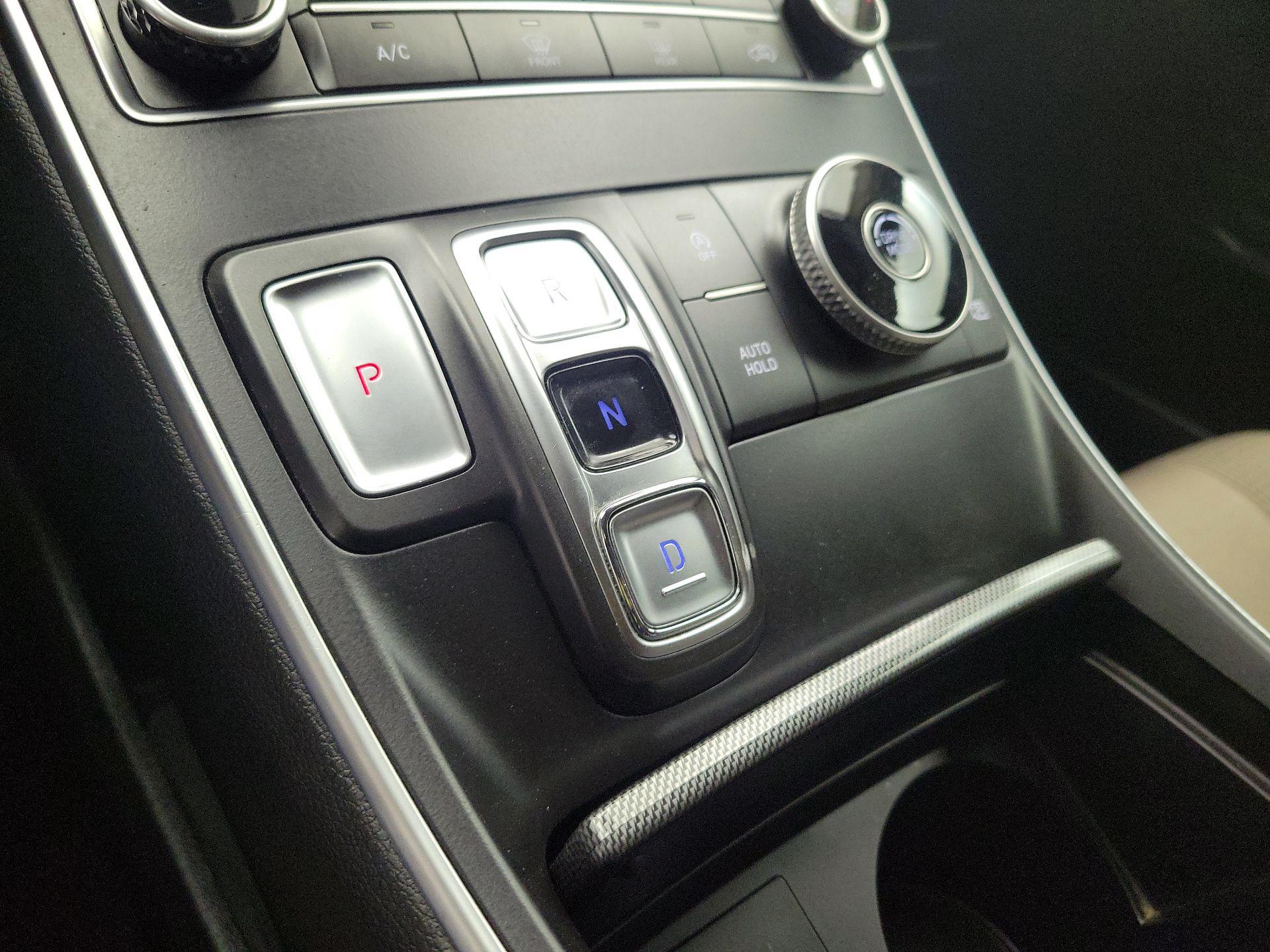 Thumbnail: 2023 Hyundai Santa Fe - 17