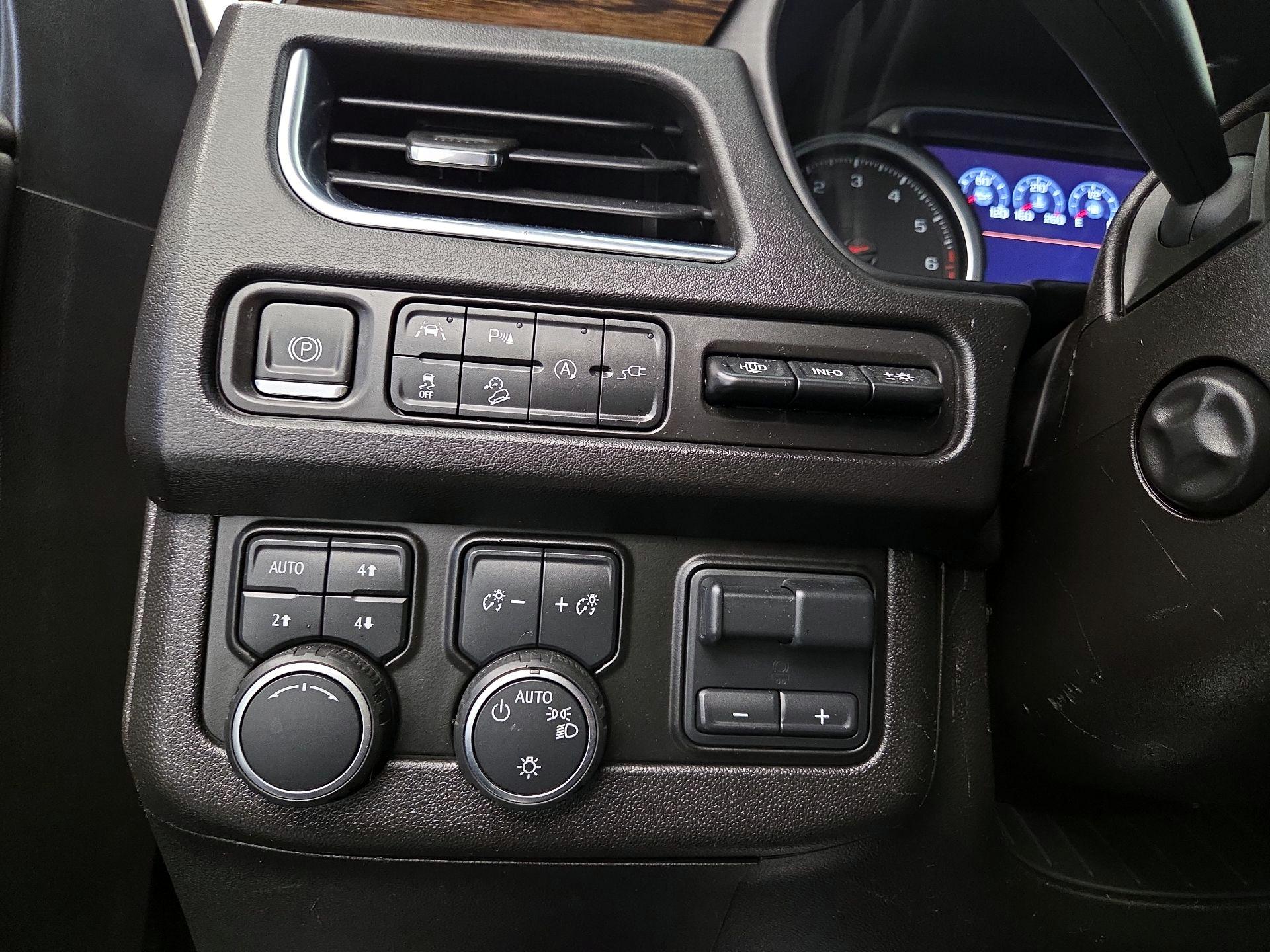 Thumbnail: 2021 Chevrolet Tahoe - 13