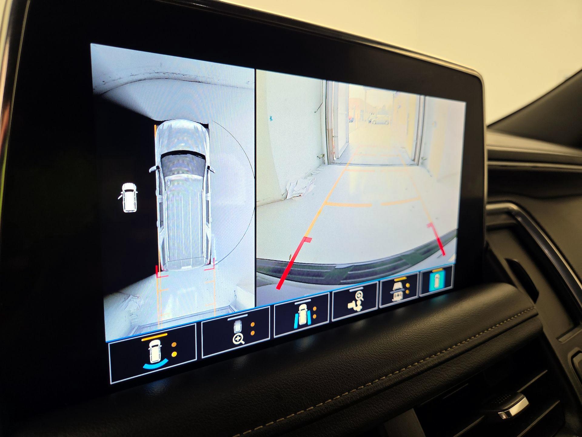 Thumbnail: 2021 Chevrolet Tahoe - 14