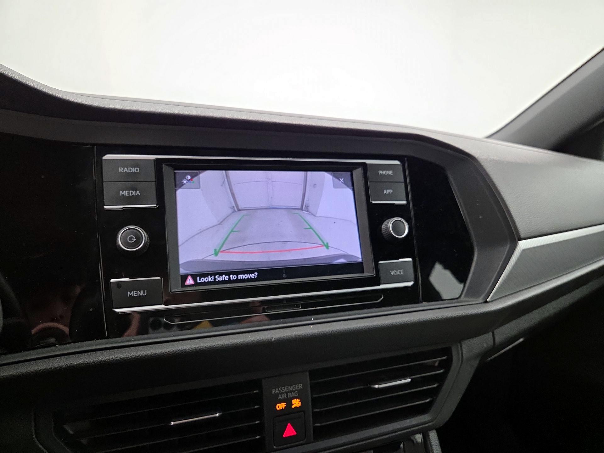 Thumbnail: 2021 Volkswagen Jetta - 13