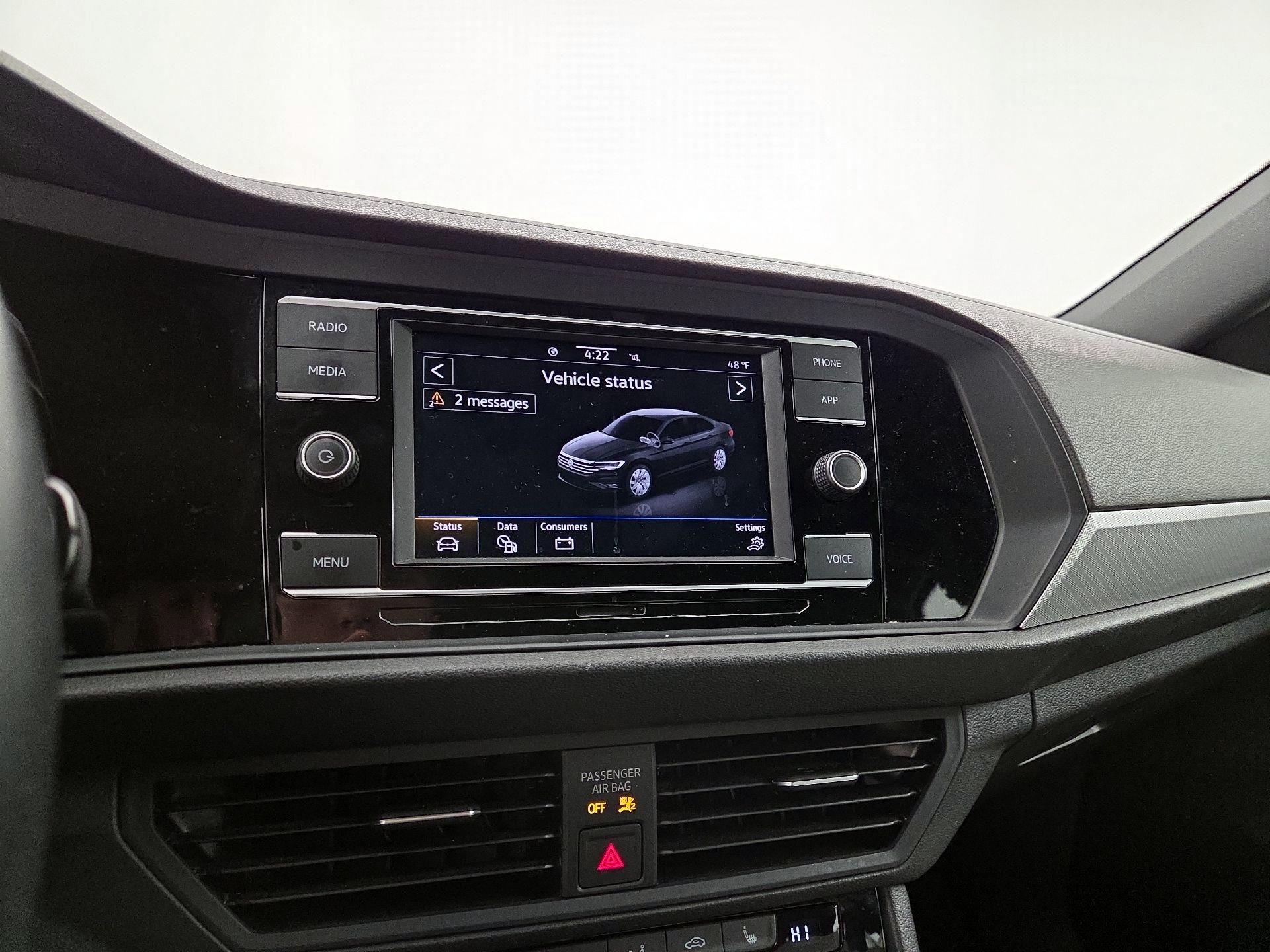 Thumbnail: 2021 Volkswagen Jetta - 14