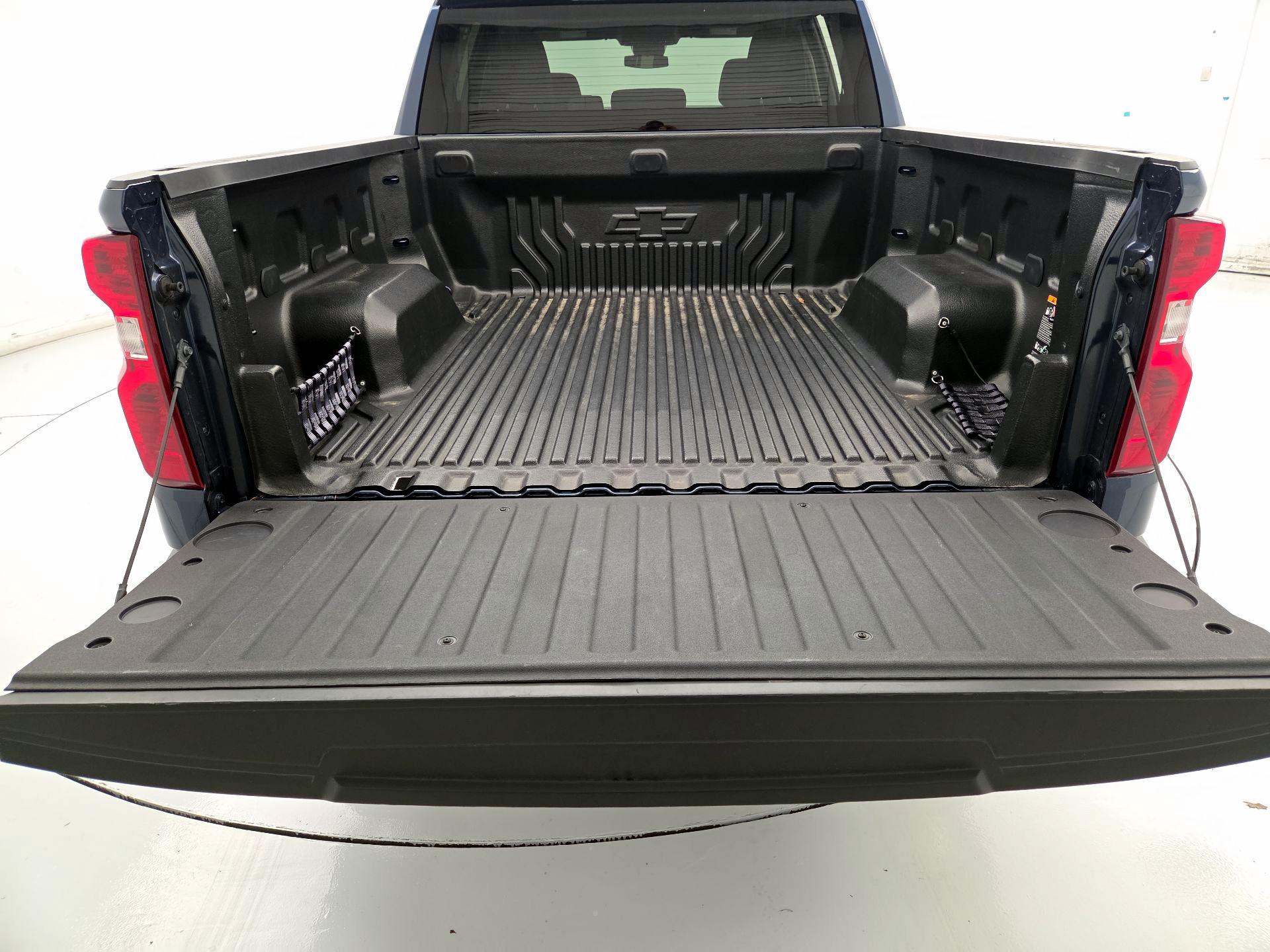 Thumbnail: 2023 Chevrolet Silverado 1500 - 20