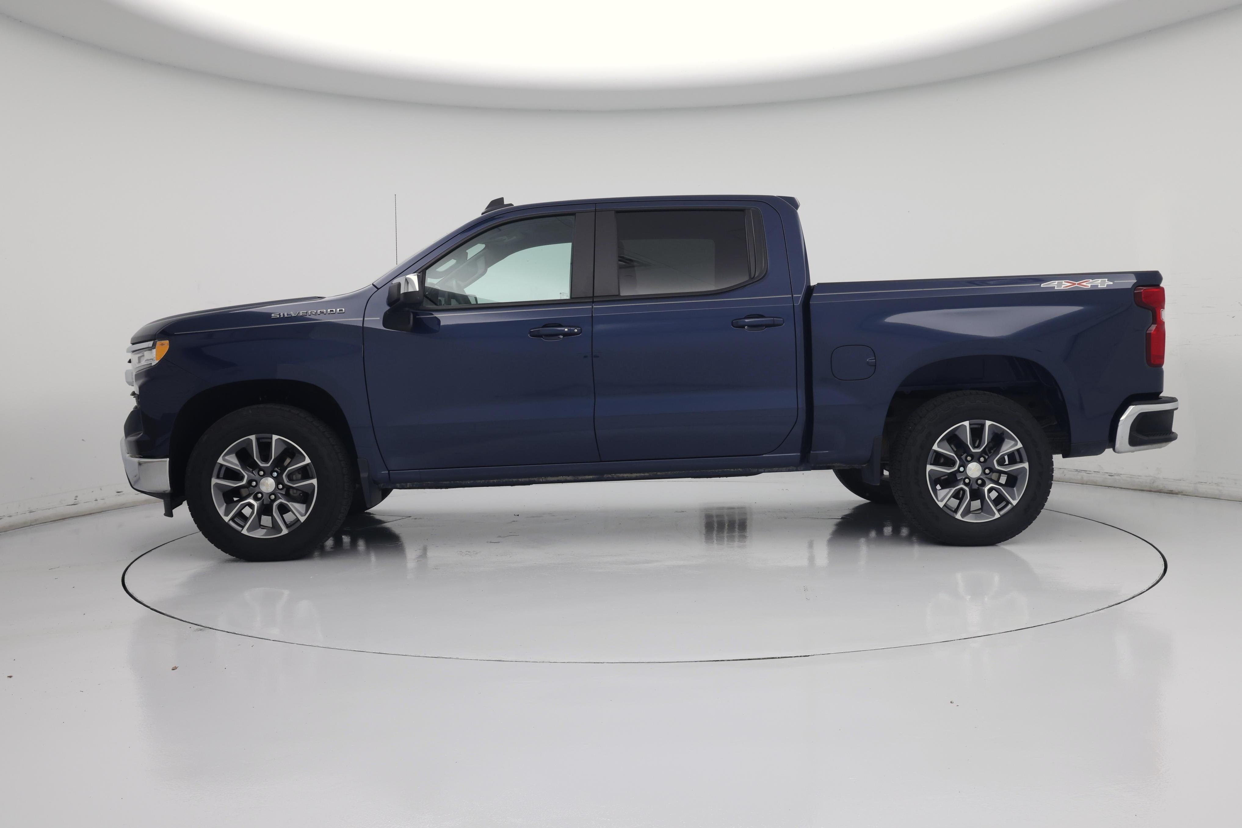 Thumbnail: 2023 Chevrolet Silverado 1500 - 3