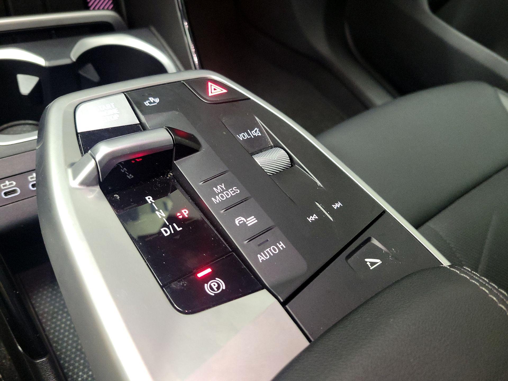 Thumbnail: 2025 BMW X1 - 17