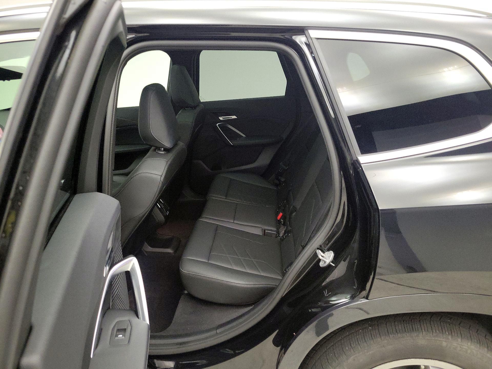 Thumbnail: 2025 BMW X1 - 20