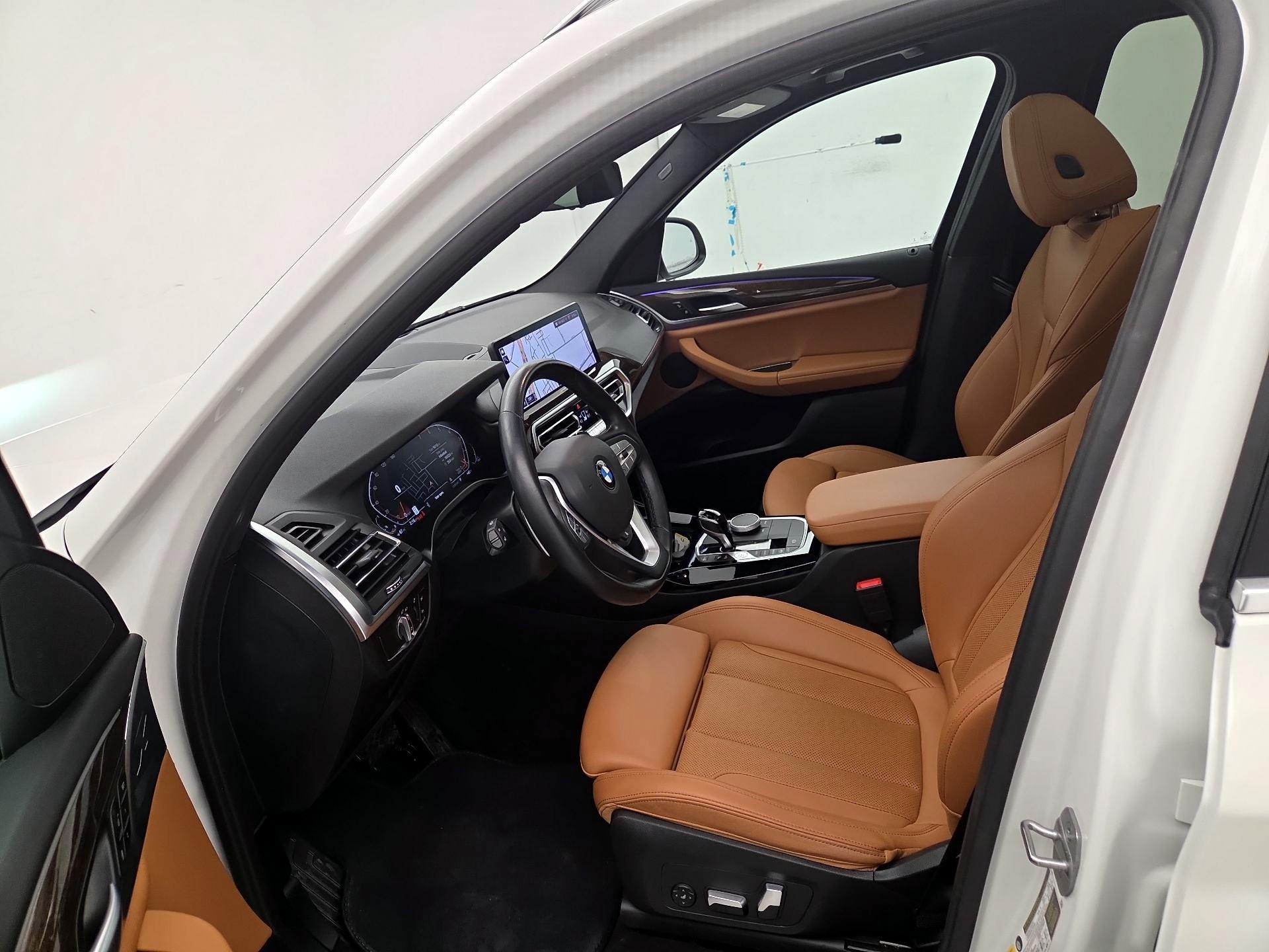 Thumbnail: 2023 BMW X3 - 11