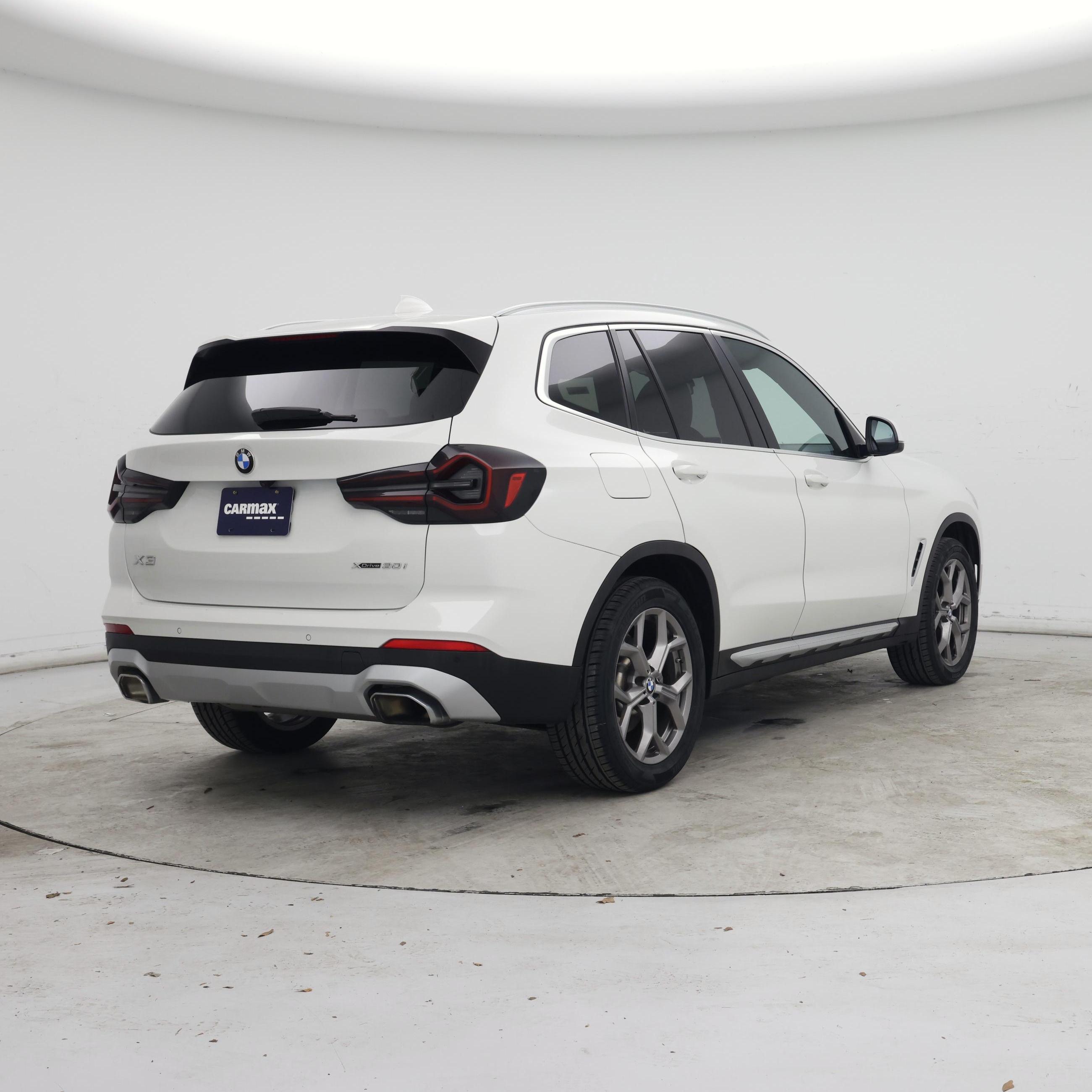 Thumbnail: 2023 BMW X3 - 8