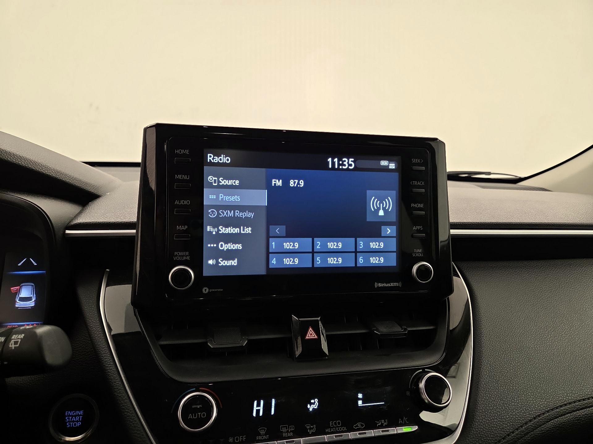 Thumbnail: 2022 Toyota Corolla Cross - 15