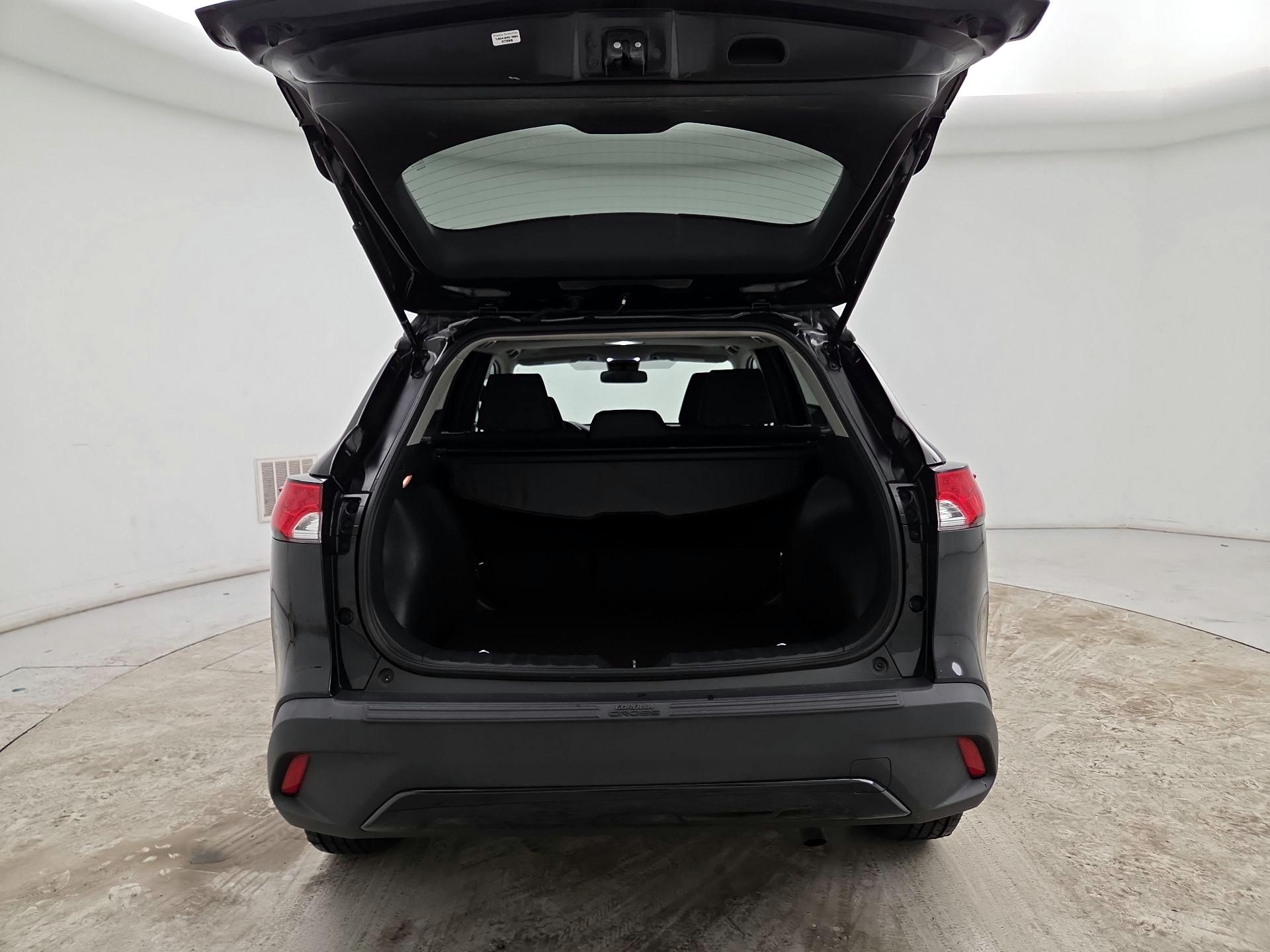 Thumbnail: 2022 Toyota Corolla Cross - 20