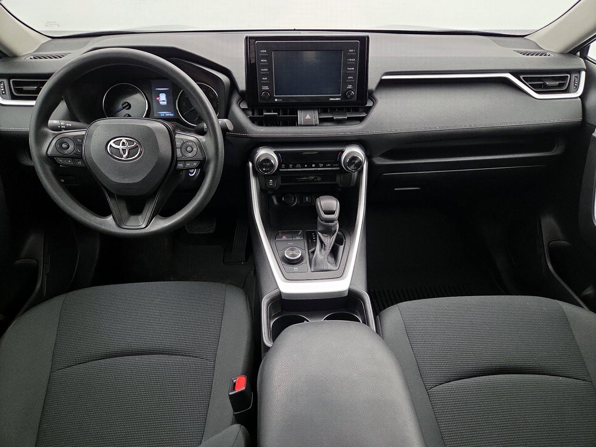 Thumbnail: 2021 Toyota RAV4 - 9