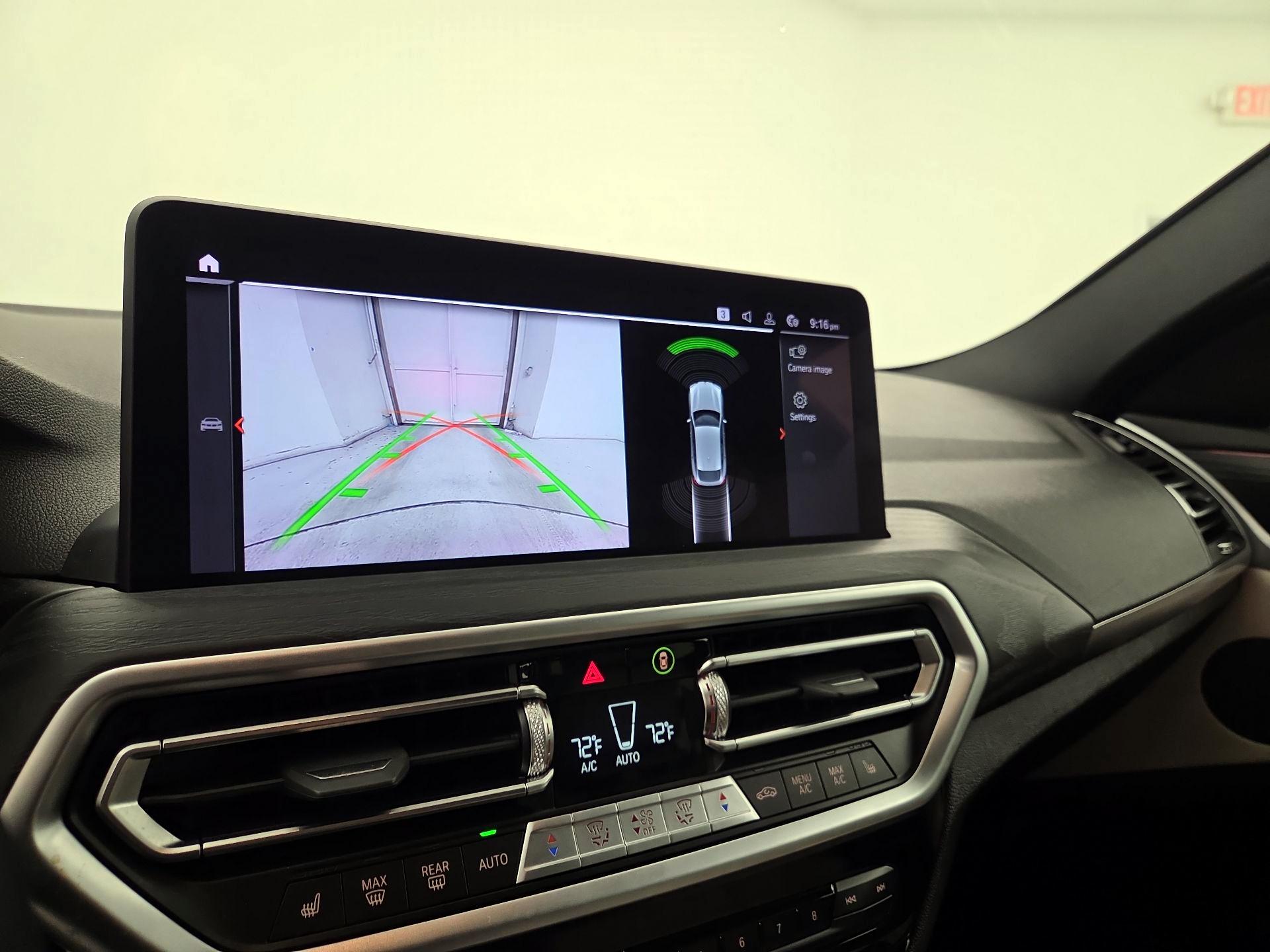 Thumbnail: 2022 BMW X4 - 14