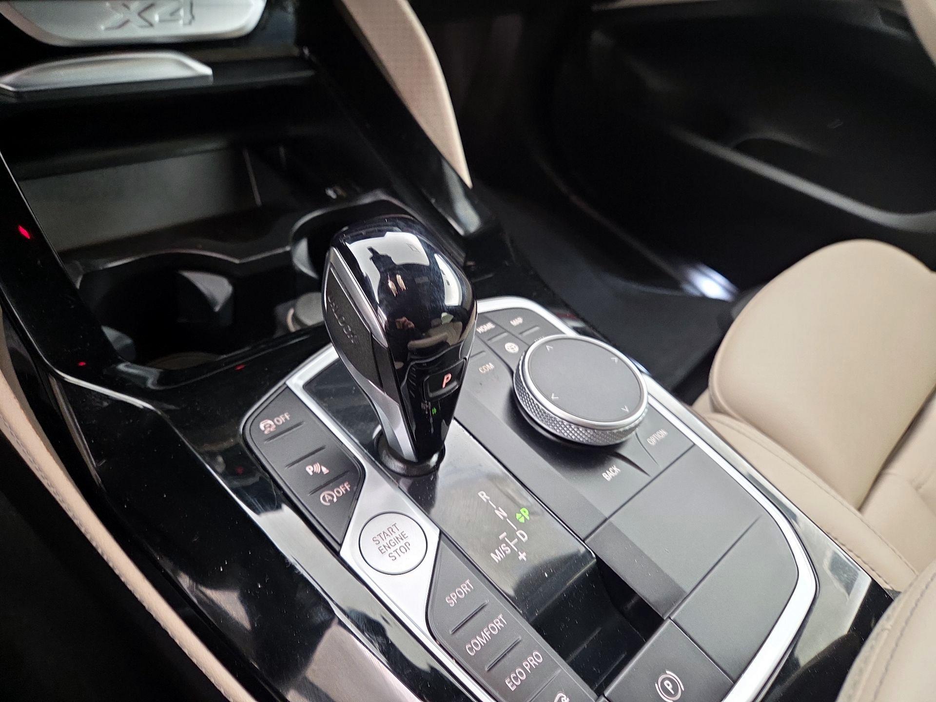 Thumbnail: 2022 BMW X4 - 17