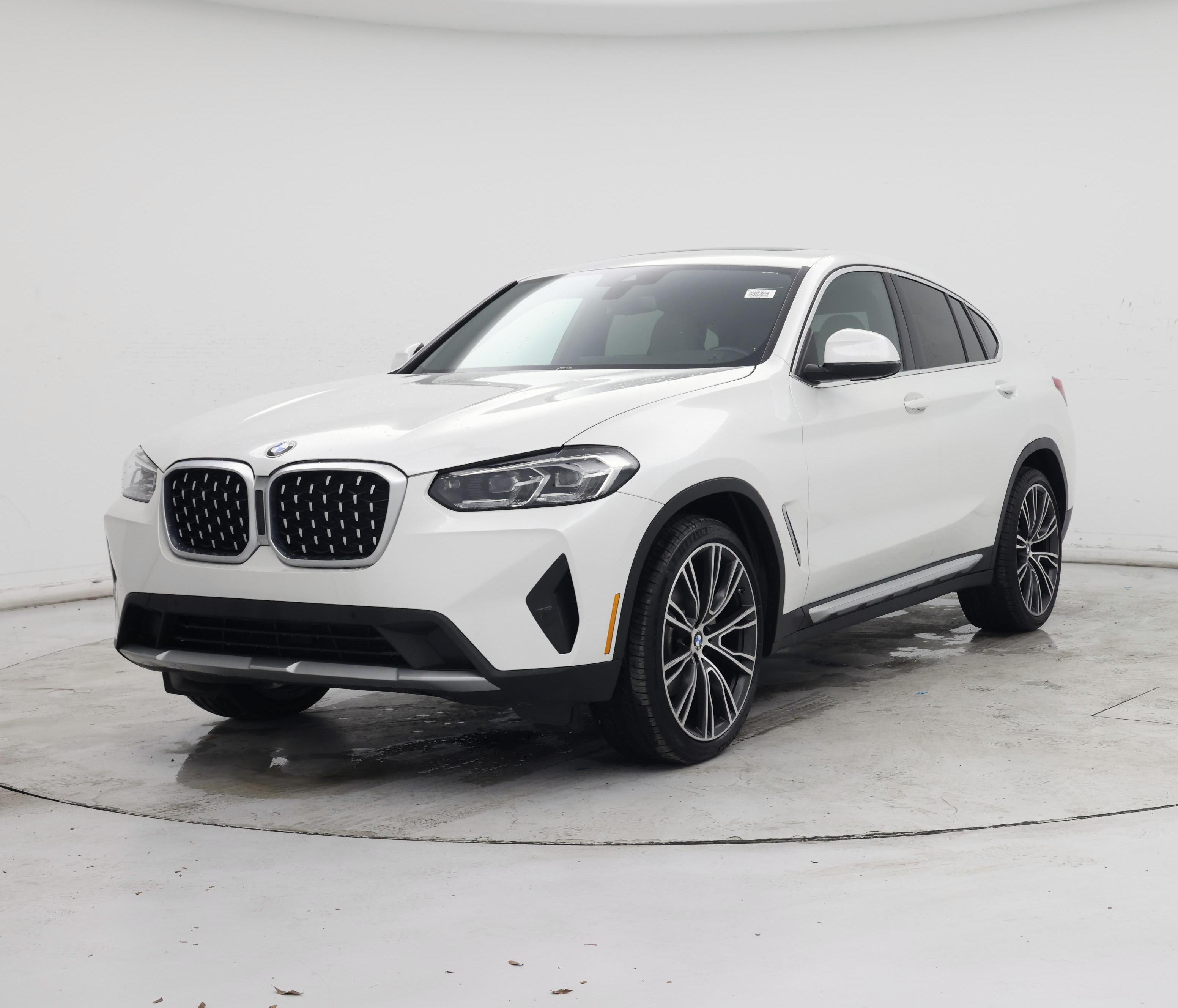 Thumbnail: 2022 BMW X4 - 4