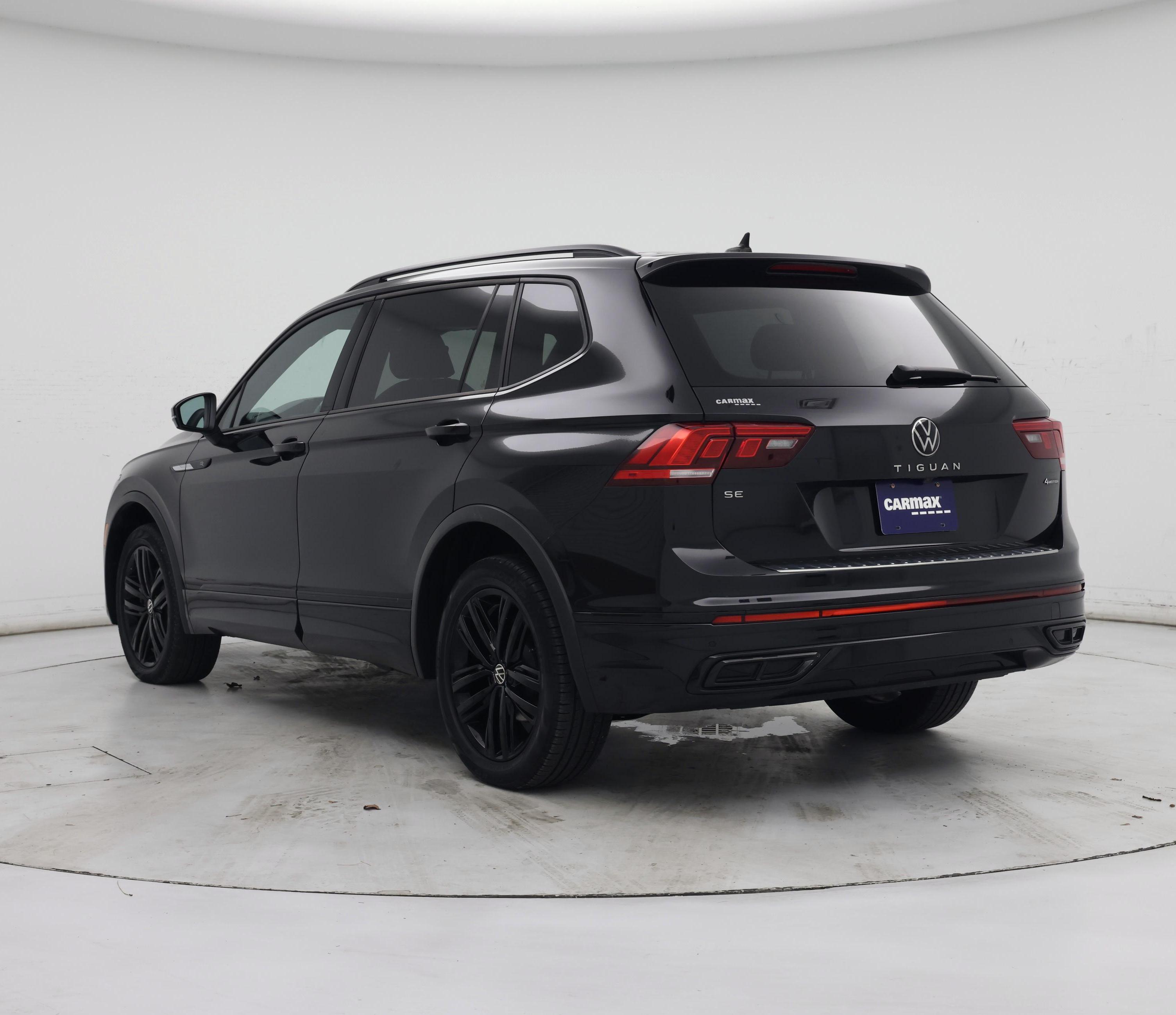 Thumbnail: 2022 Volkswagen Tiguan - 2