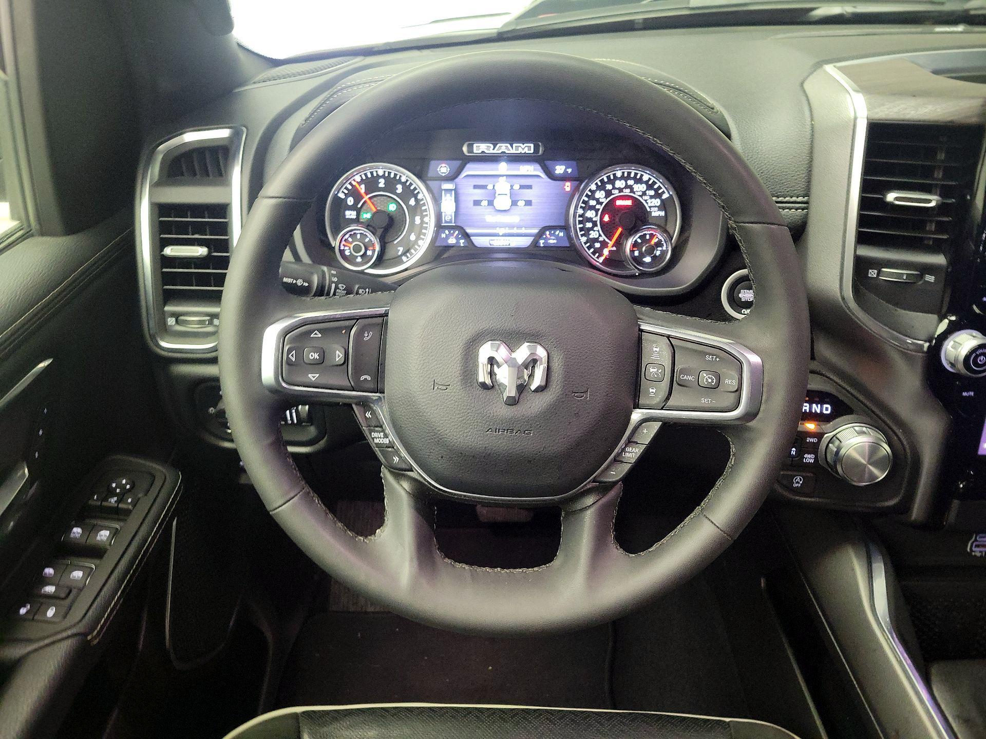 Thumbnail: 2025 RAM 1500 - 10