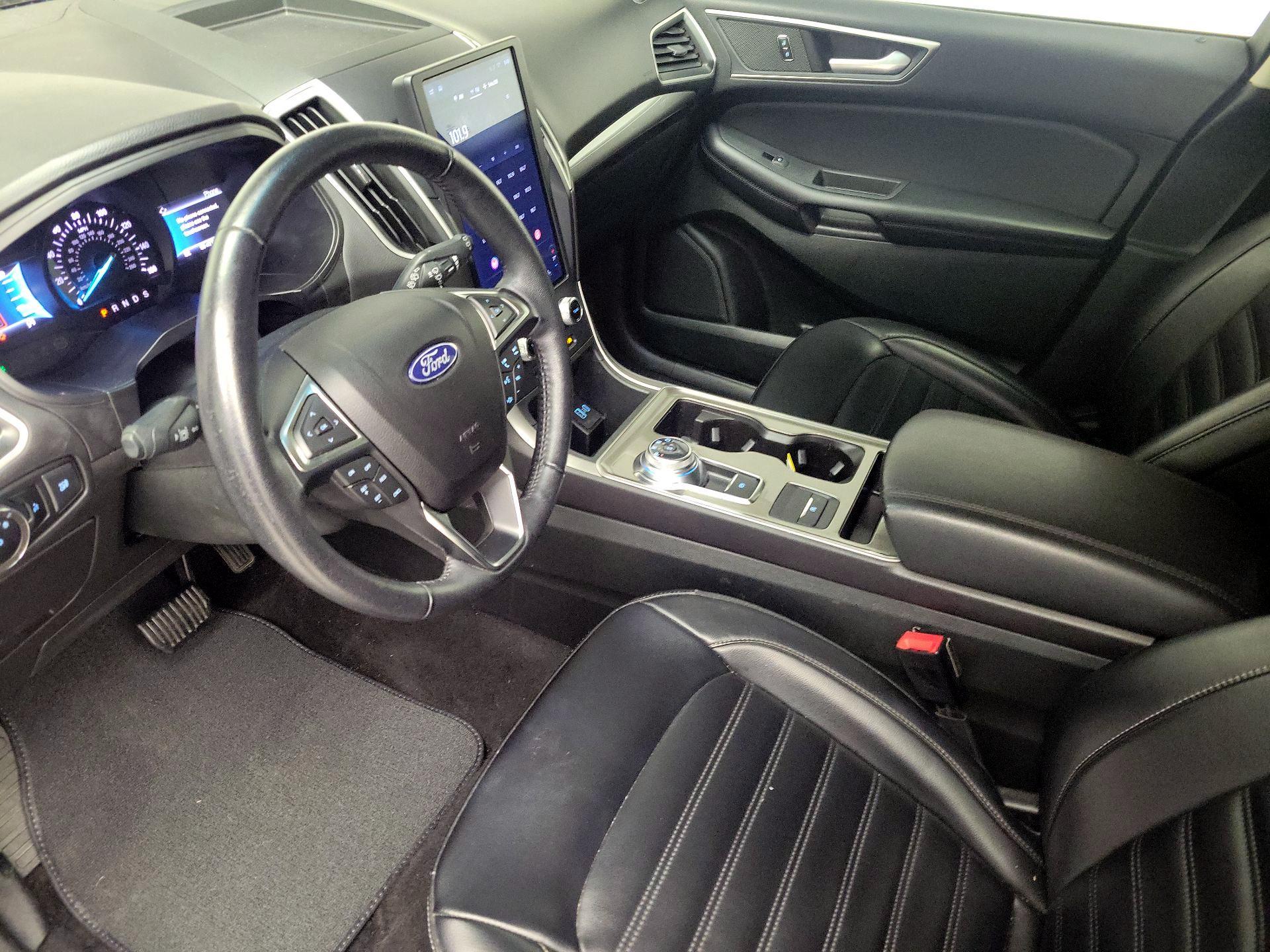 Thumbnail: 2023 Ford Edge - 11