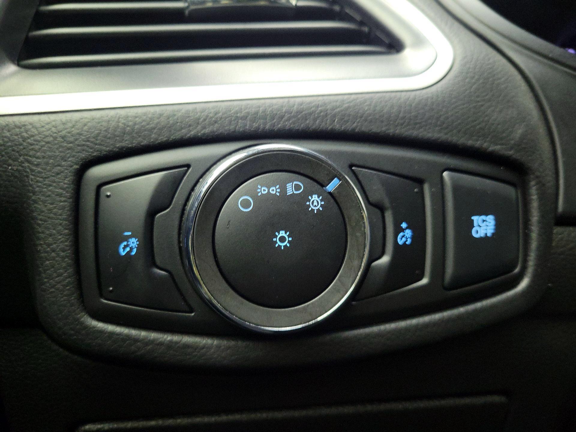 Thumbnail: 2023 Ford Edge - 13