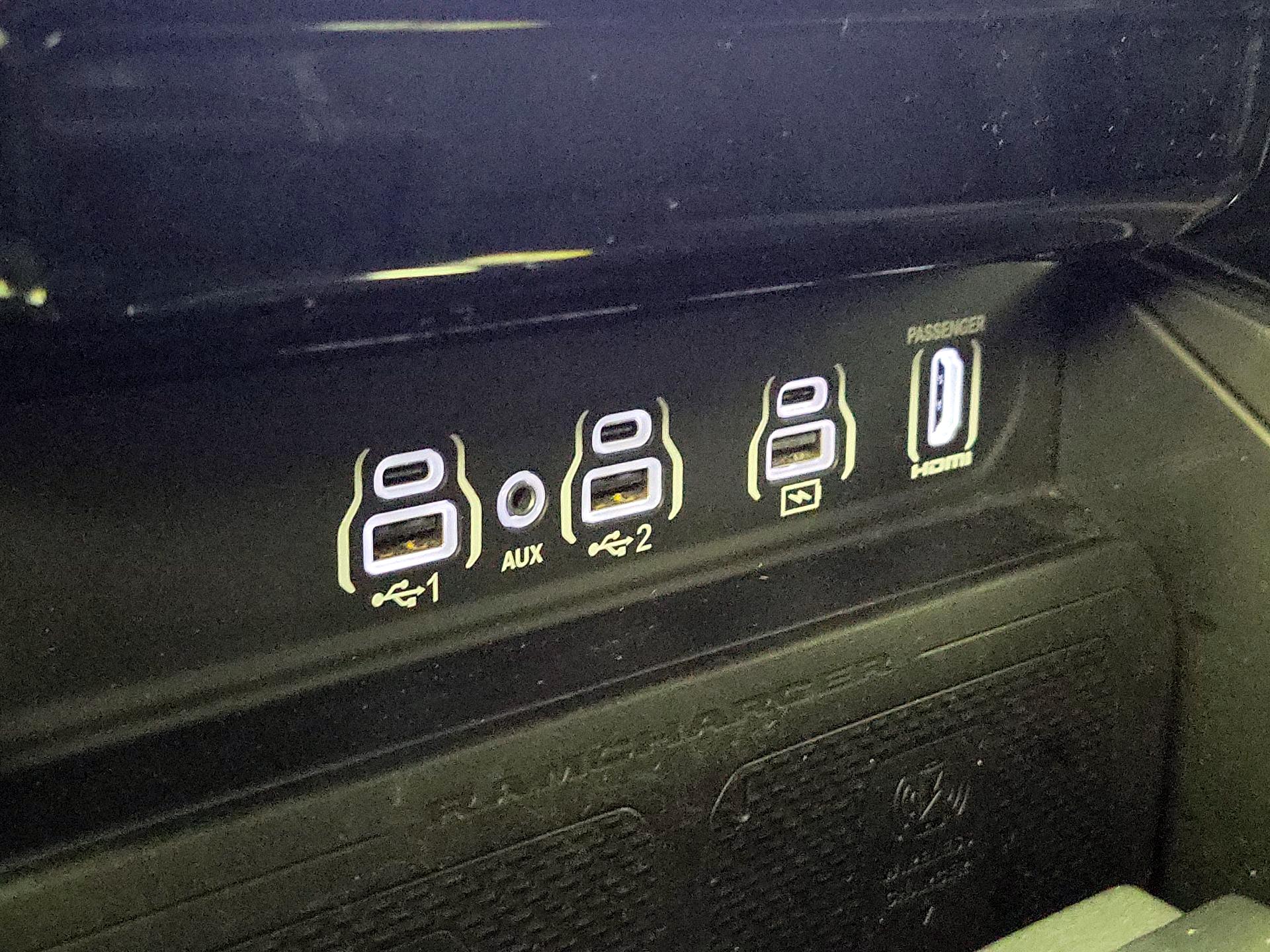 Thumbnail: 2025 RAM 1500 - 18