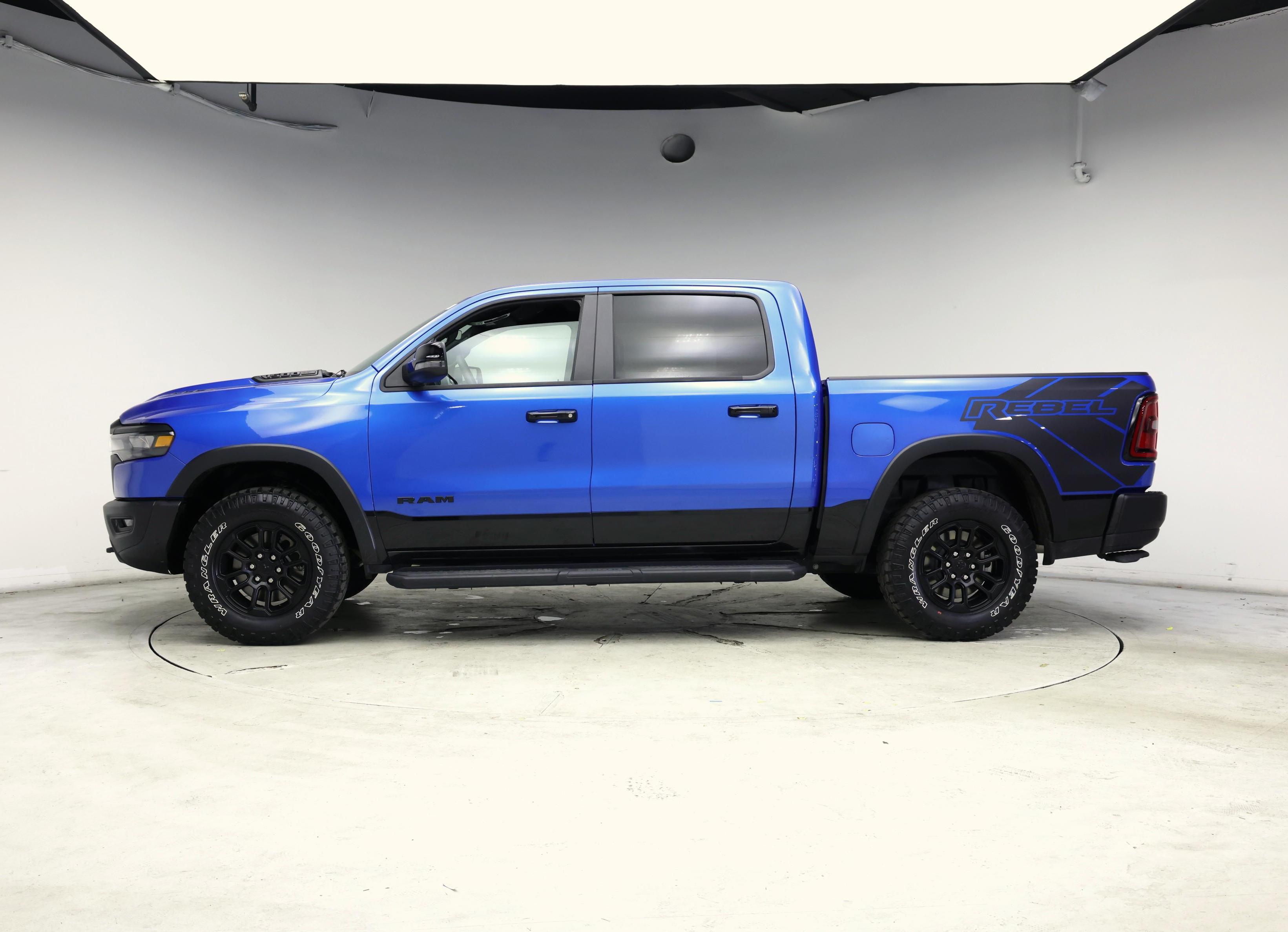 Thumbnail: 2025 RAM 1500 - 3